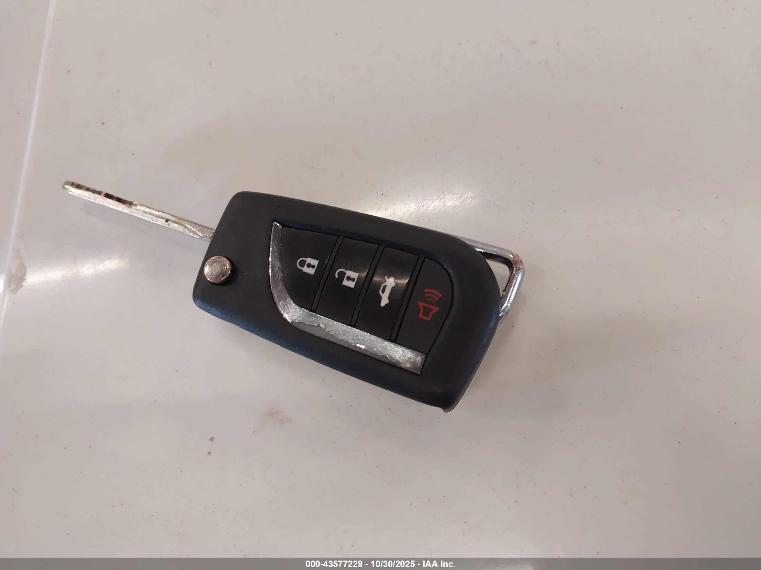 FORD MUSTANG image 11