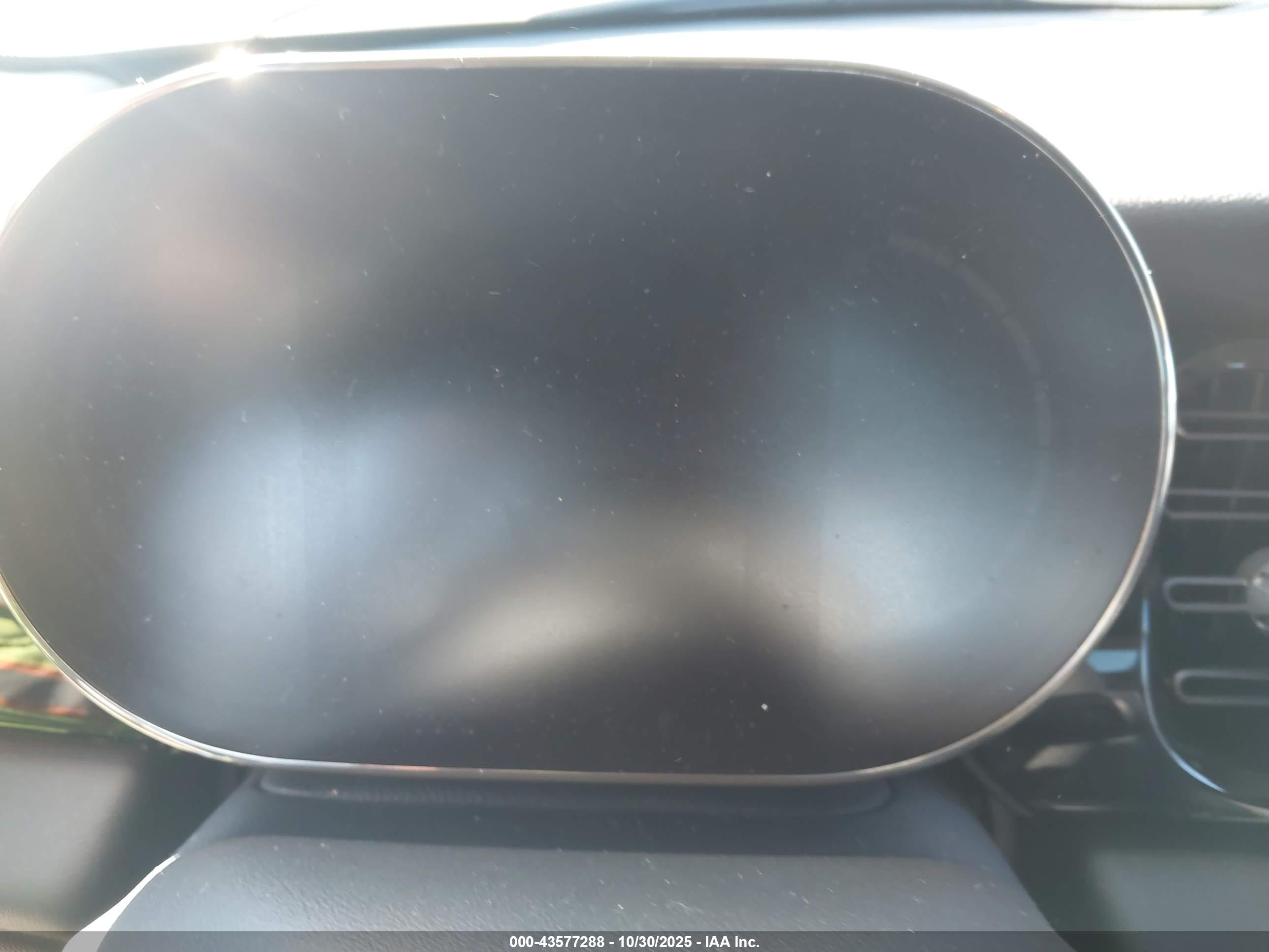 MINI SE image 7