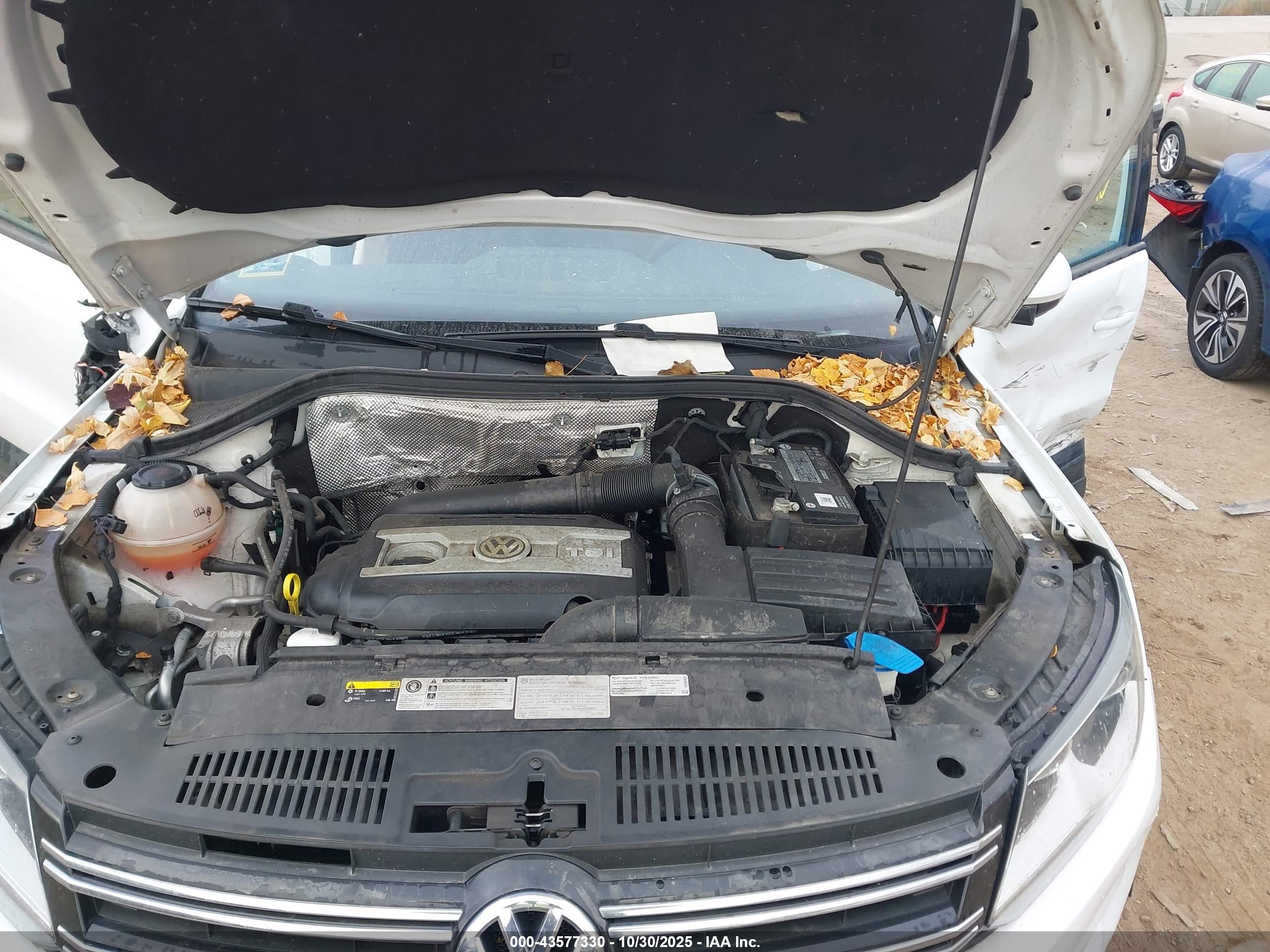 VOLKSWAGEN TIGUAN image 10