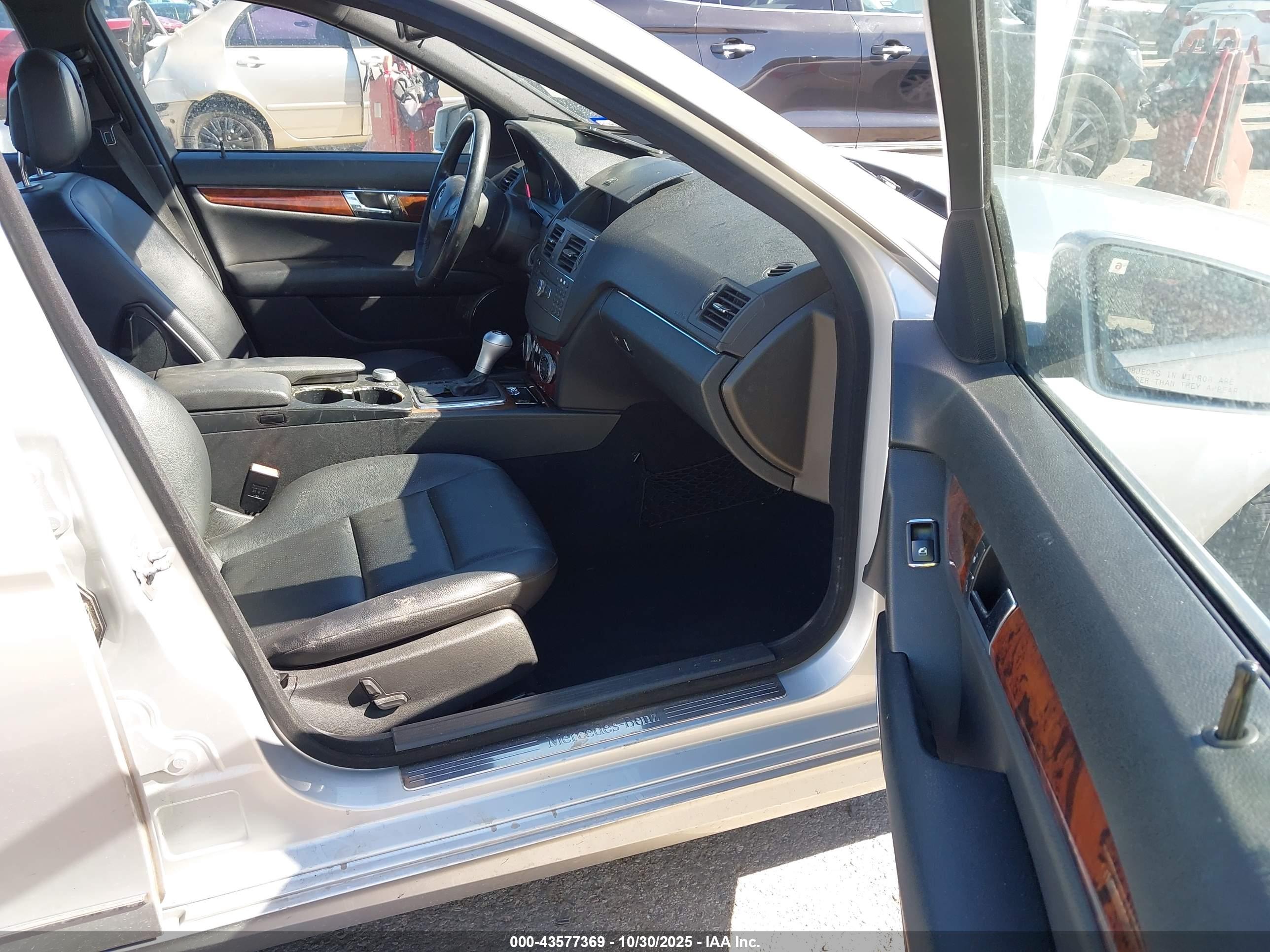 MERCEDES-BENZ C image 5