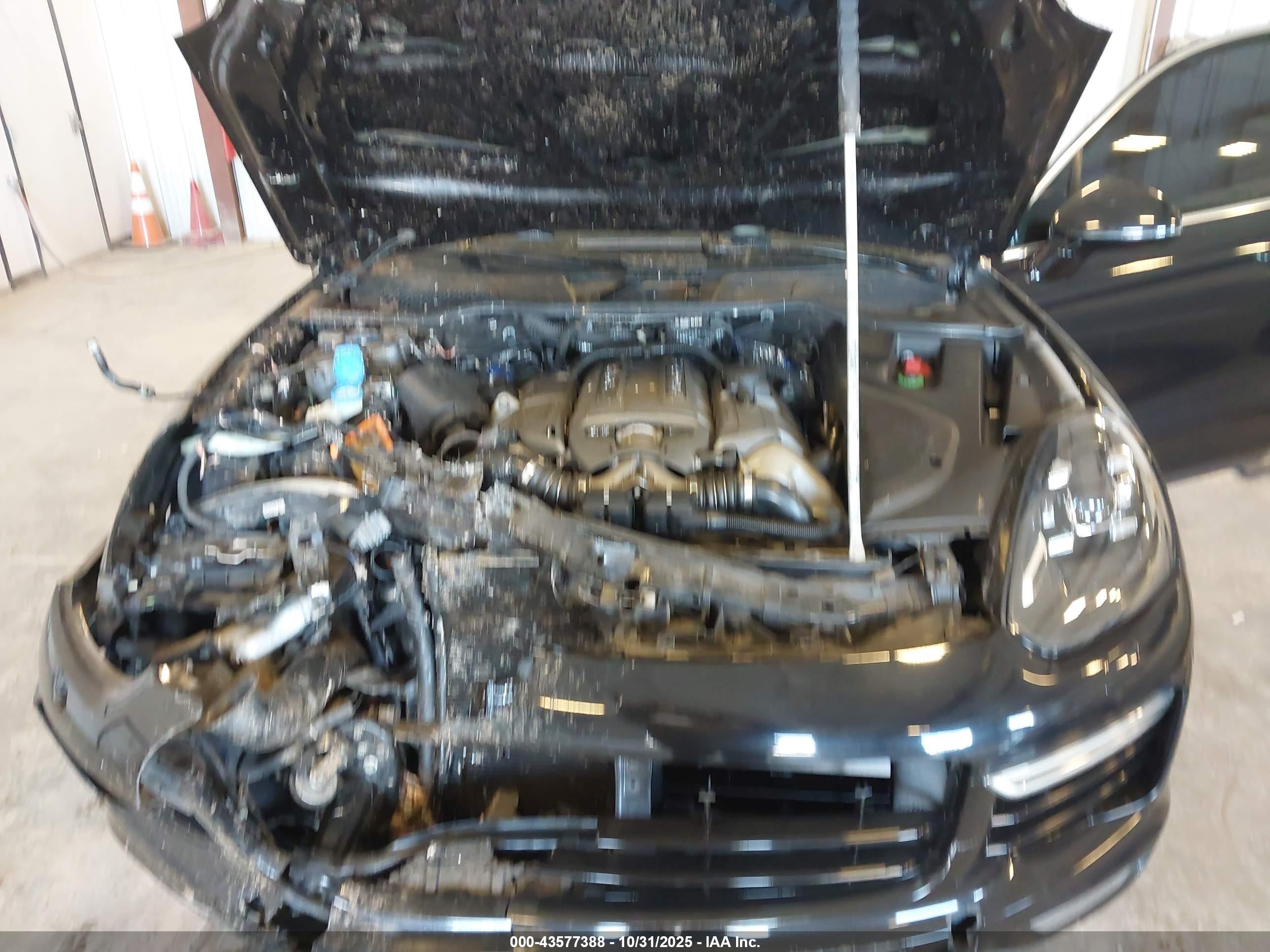 PORSCHE CAYENNE image 10