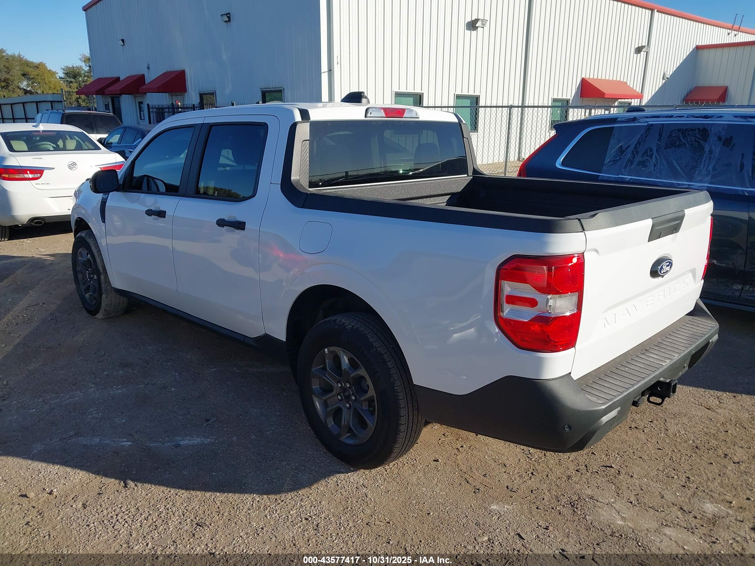 FORD MAVERICK image 3