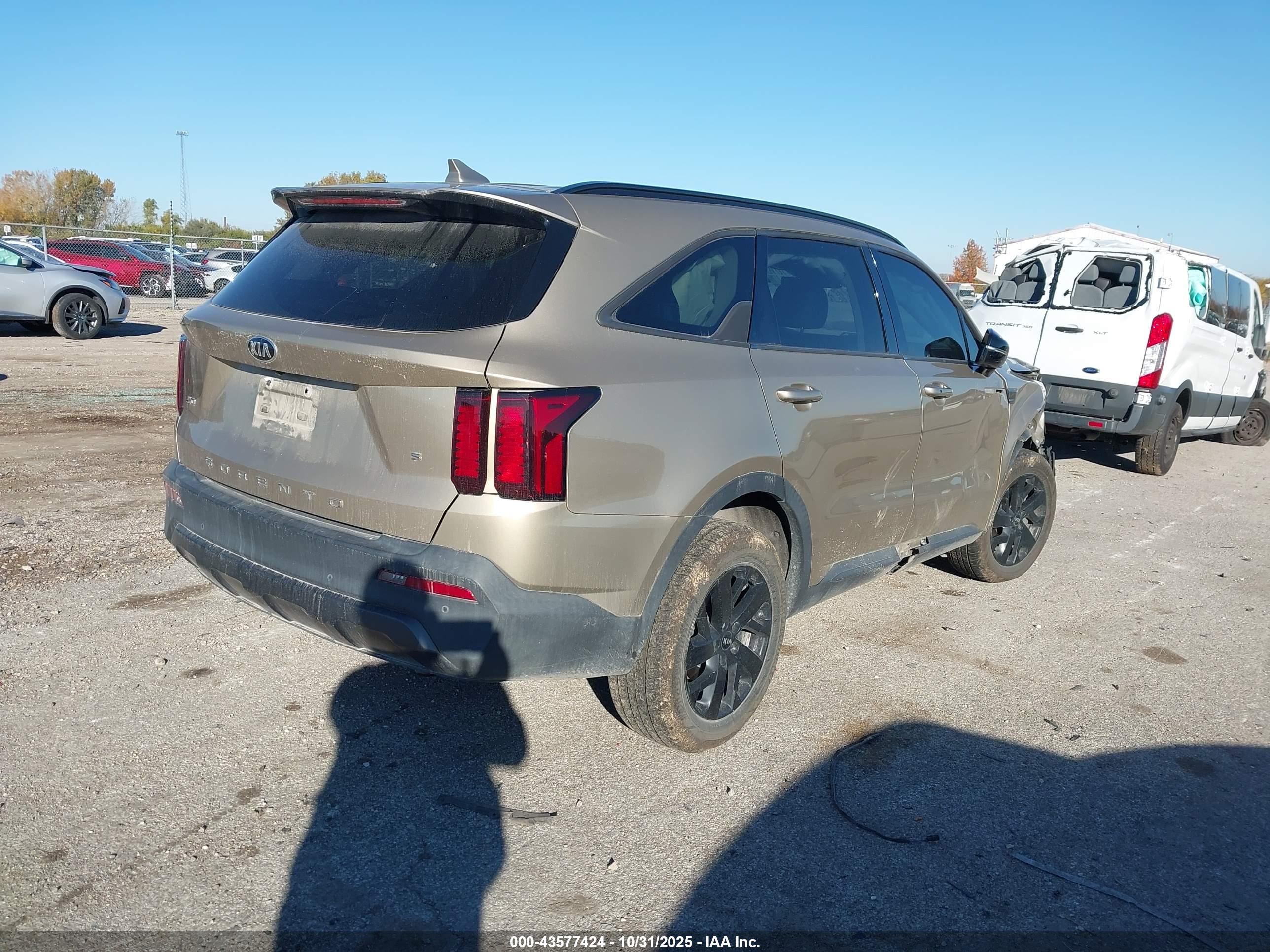 KIA SORENTO image 4