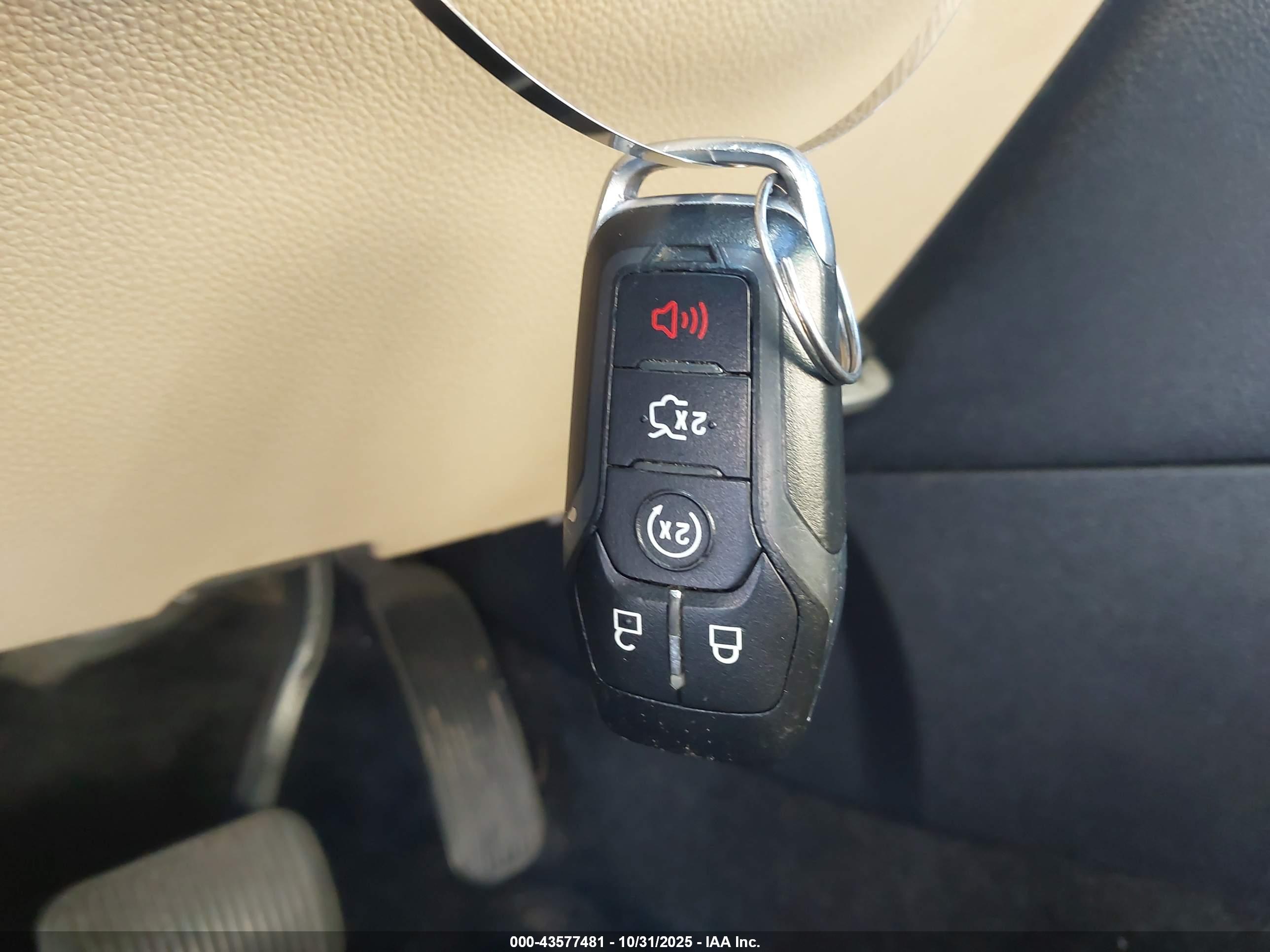 FORD EXPLORER image 11