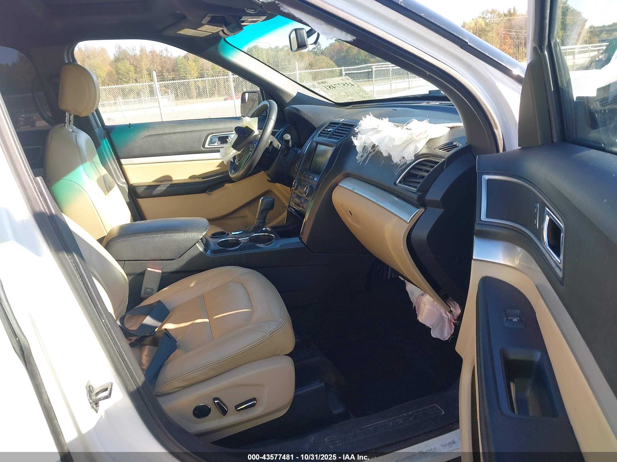 FORD EXPLORER image 5
