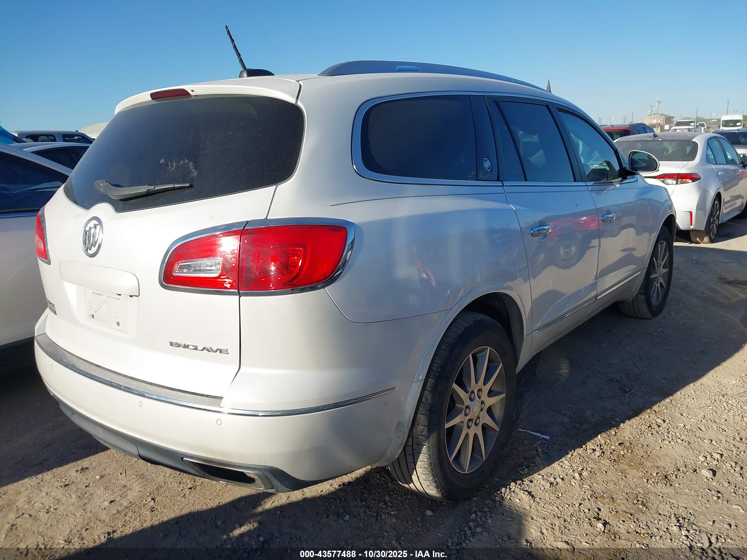 BUICK ENCLAVE image 4