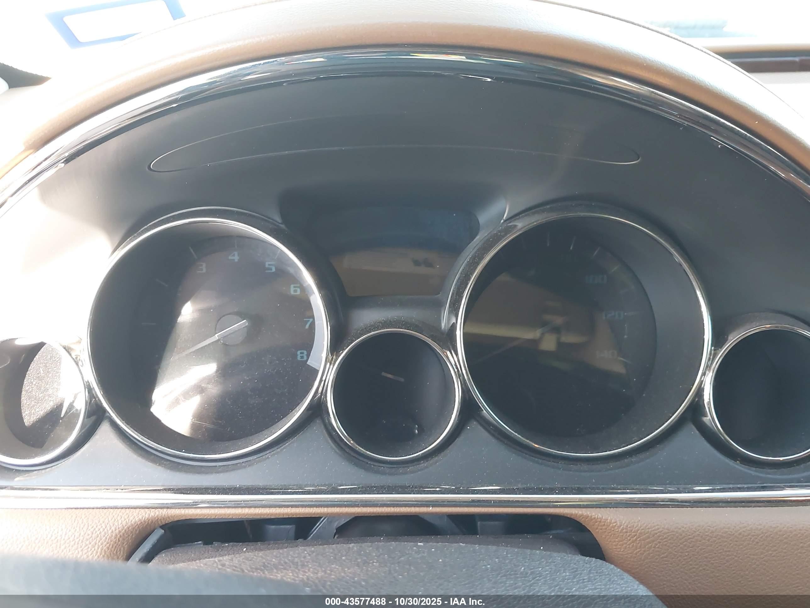 BUICK ENCLAVE image 7