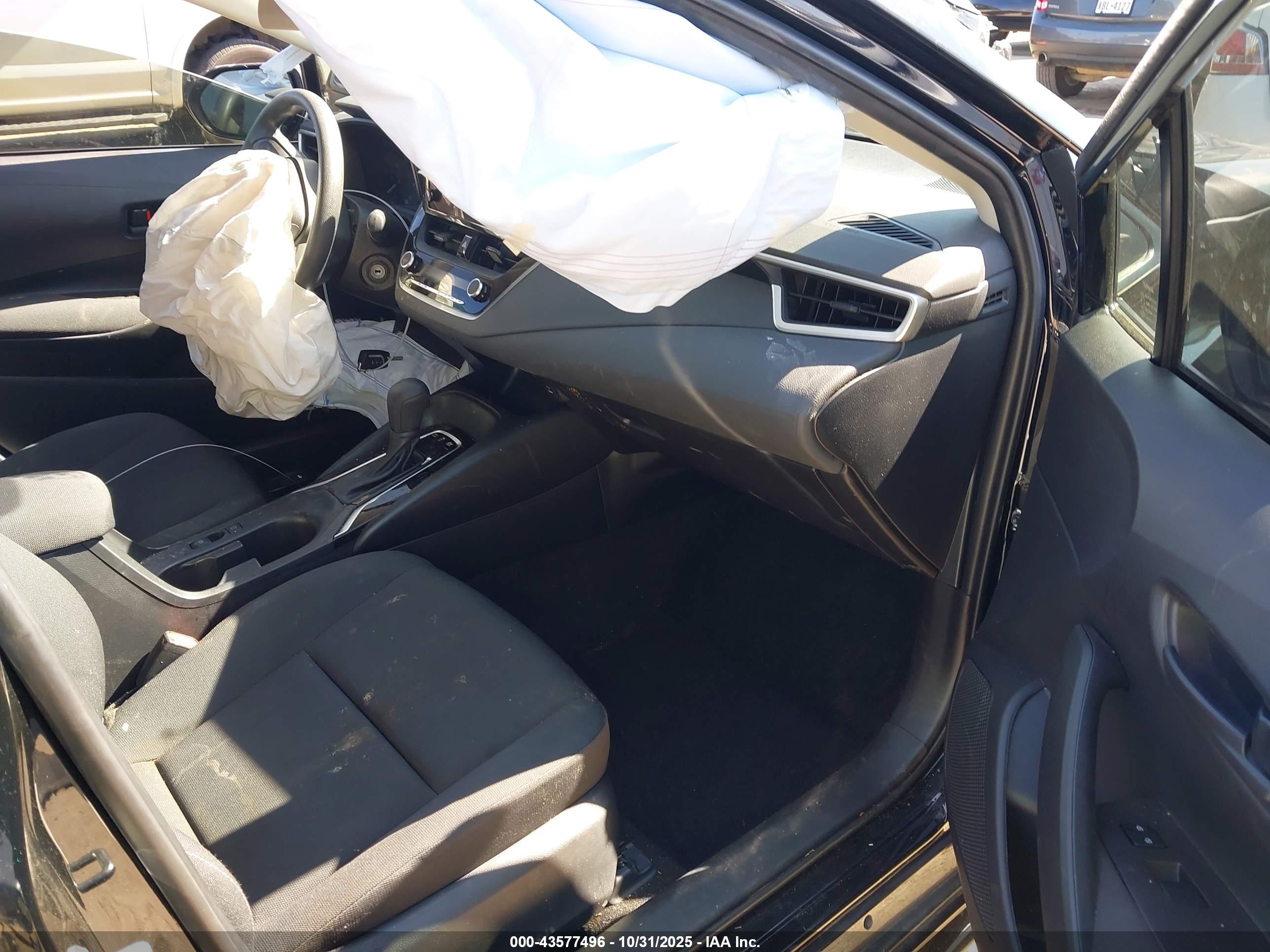 TOYOTA COROLLA image 5