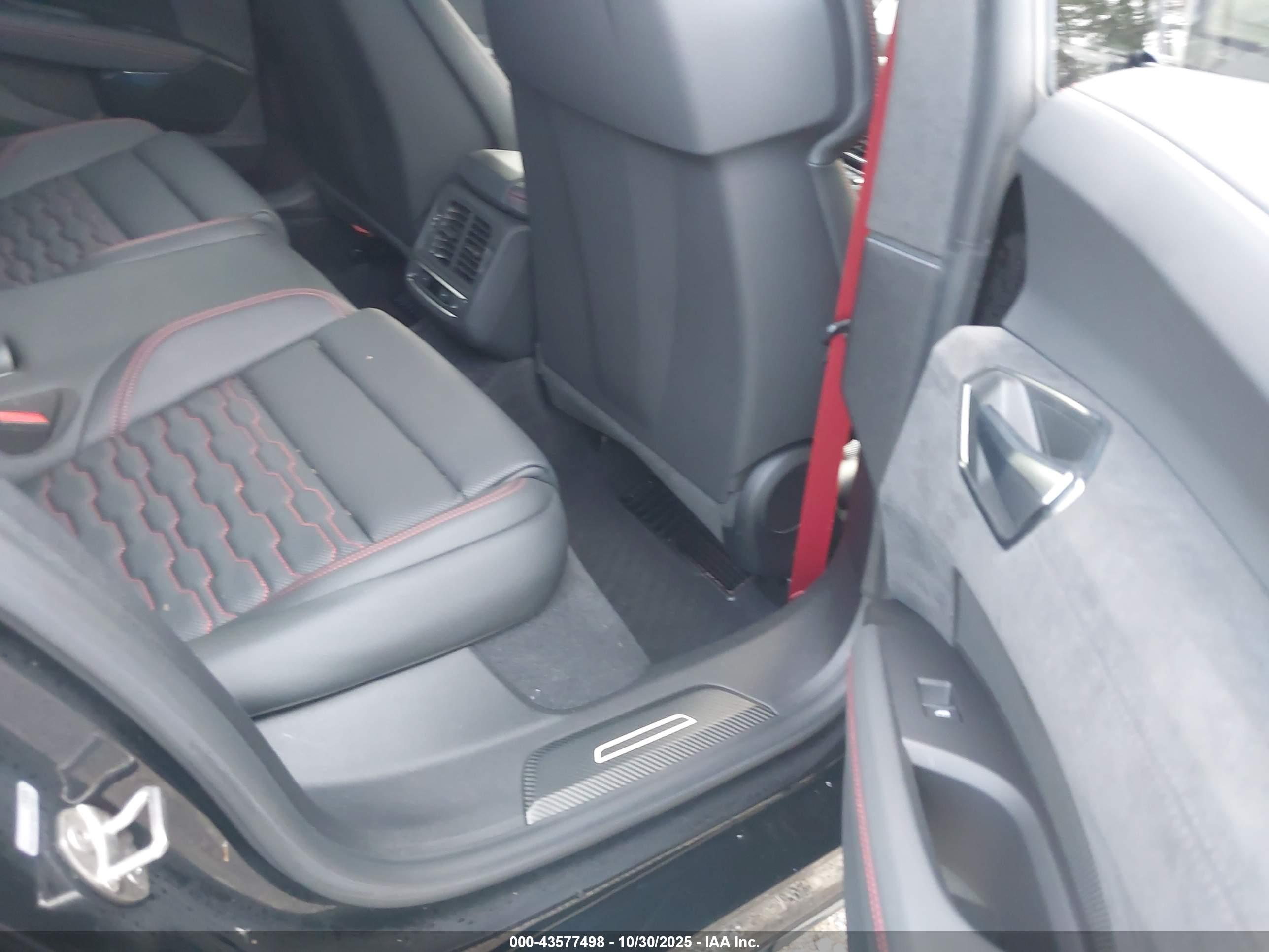 AUDI RS image 8