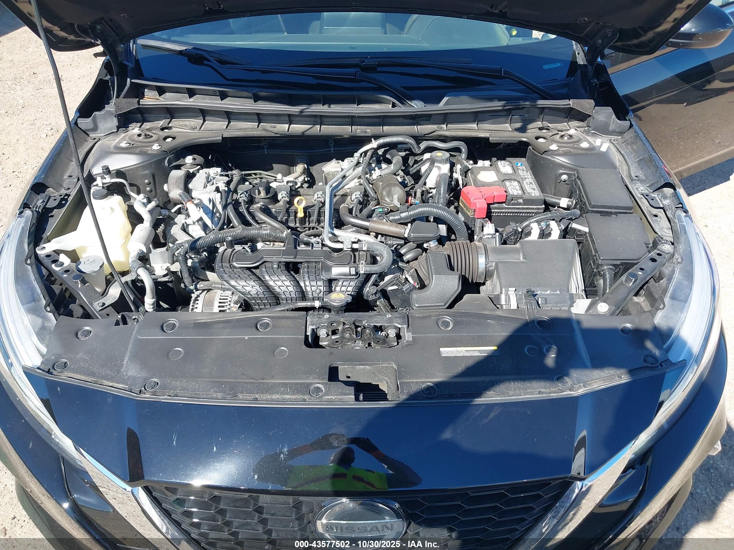 NISSAN ALTIMA image 10