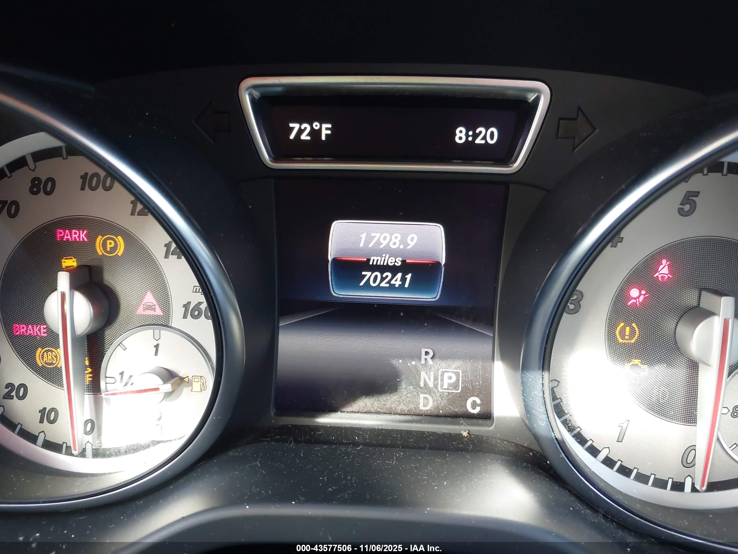 MERCEDES-BENZ GLA image 7