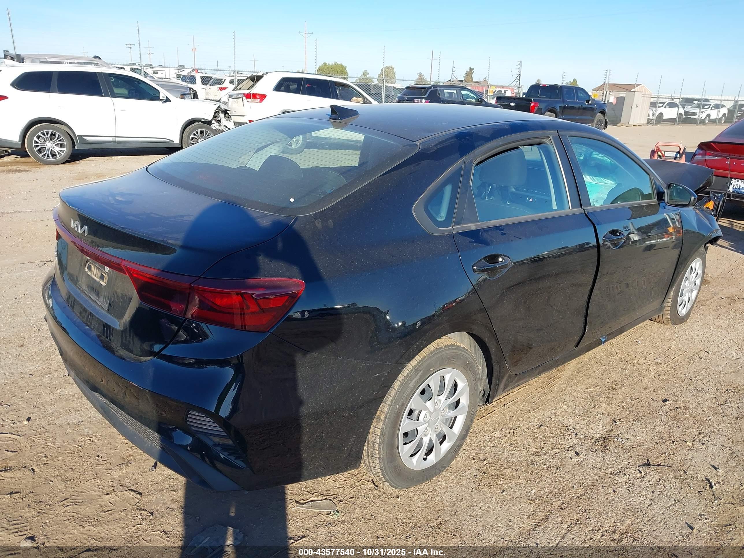 KIA FORTE image 4