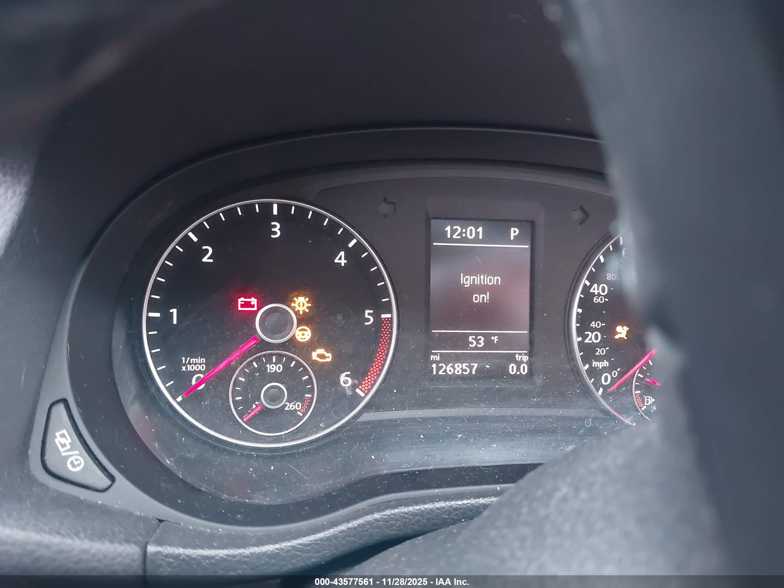 VOLKSWAGEN PASSAT image 7