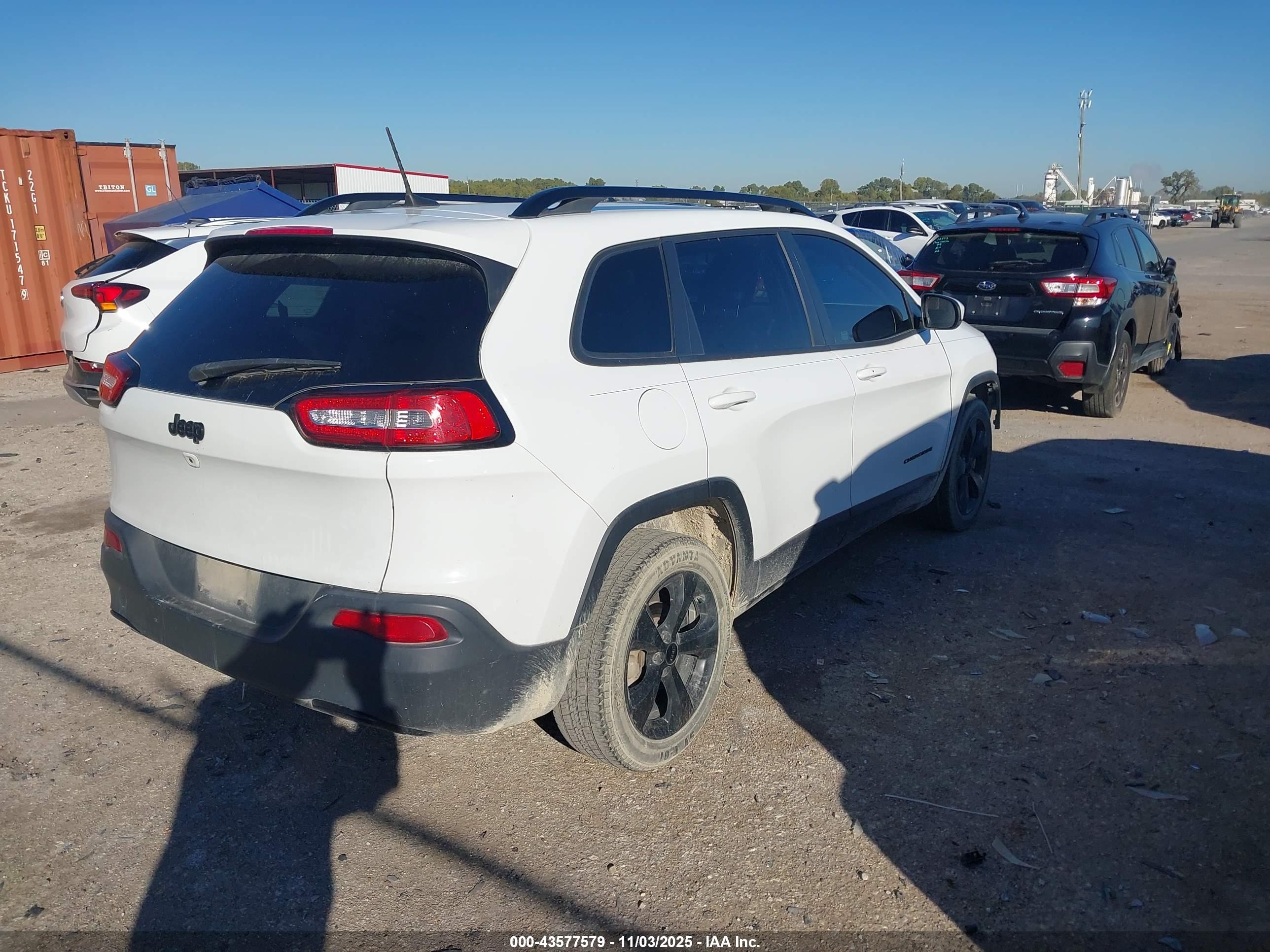 JEEP CHEROKEE image 4