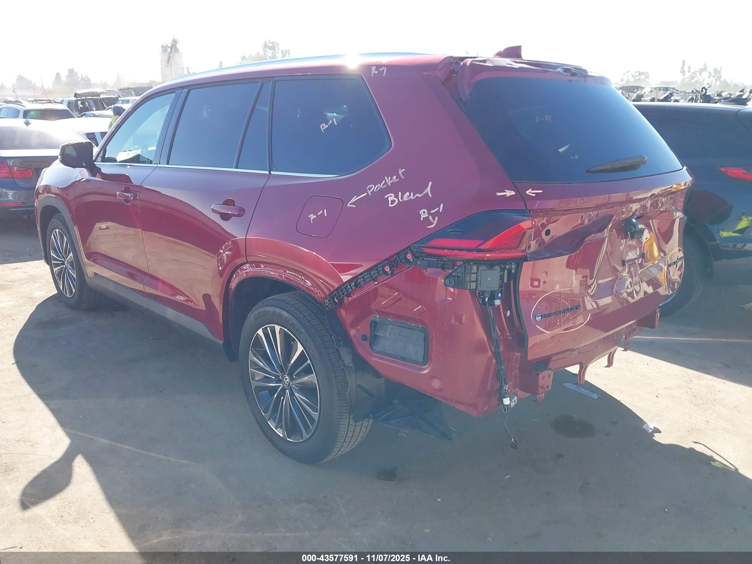 TOYOTA GRAND image 3