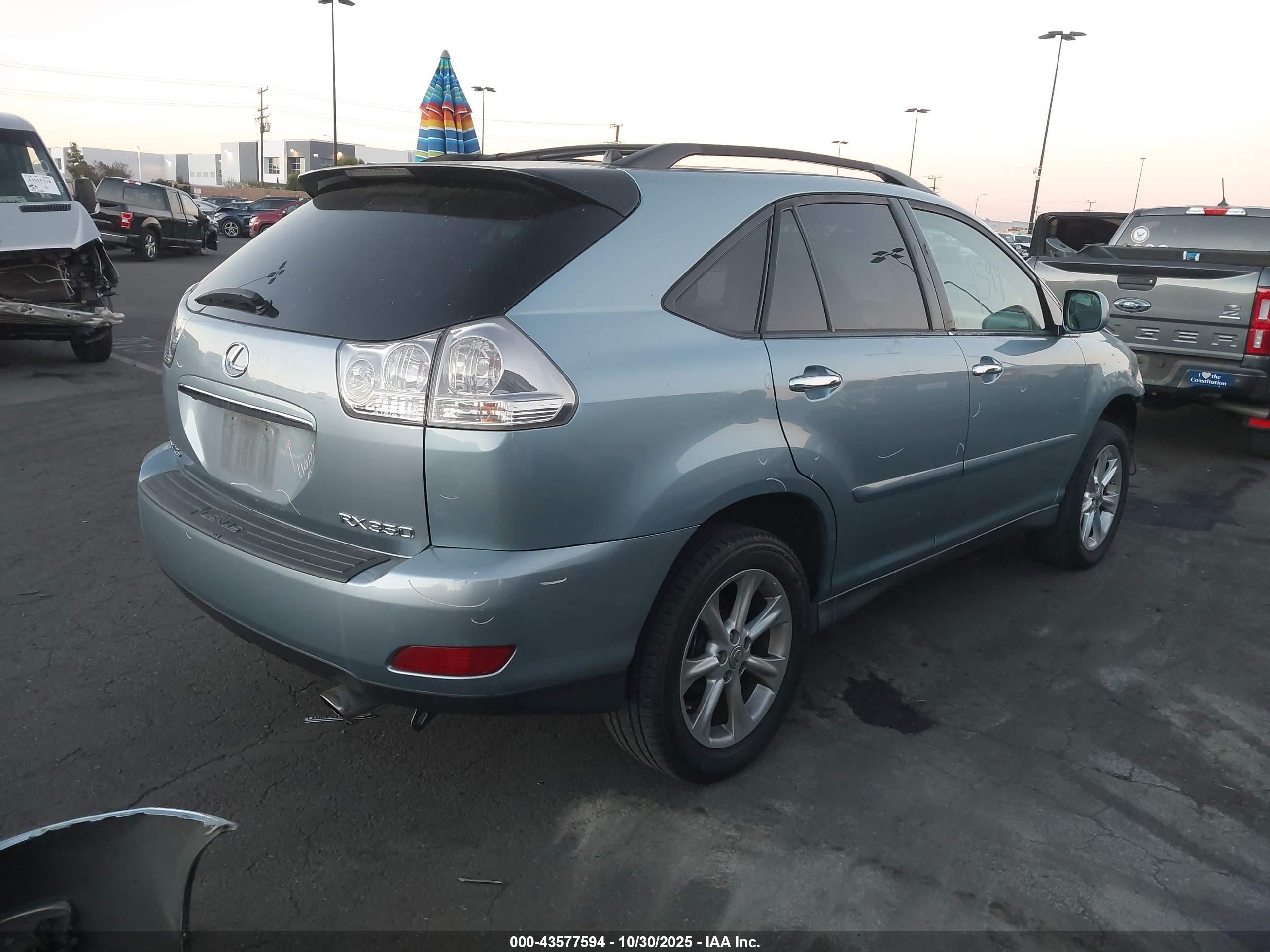 LEXUS RX image 4