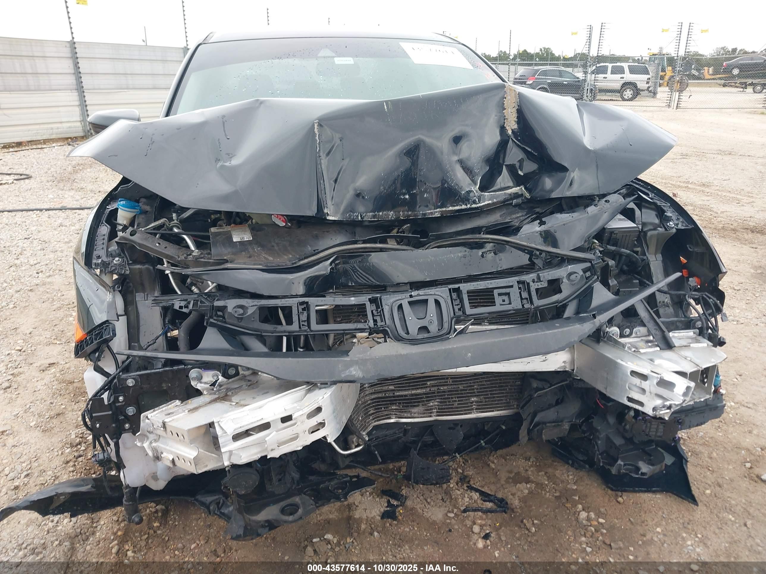 HONDA CIVIC image 6