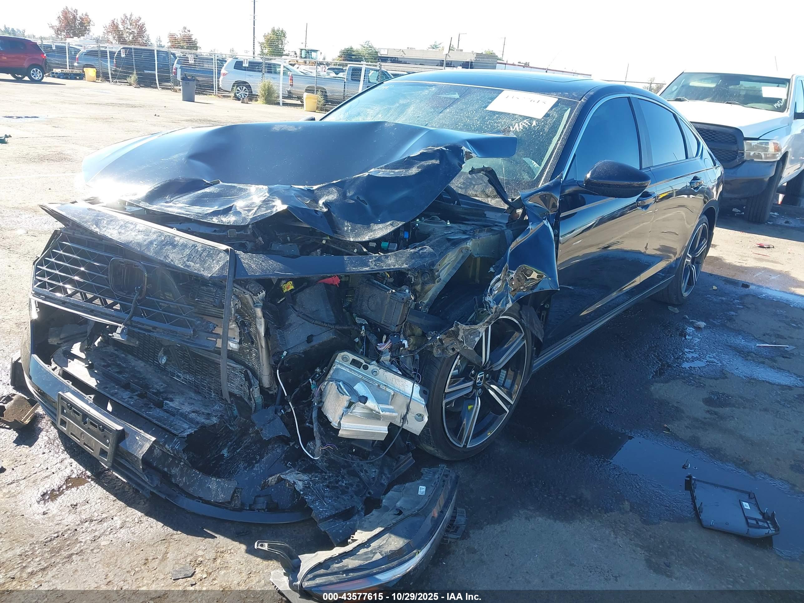 HONDA ACCORD image 2