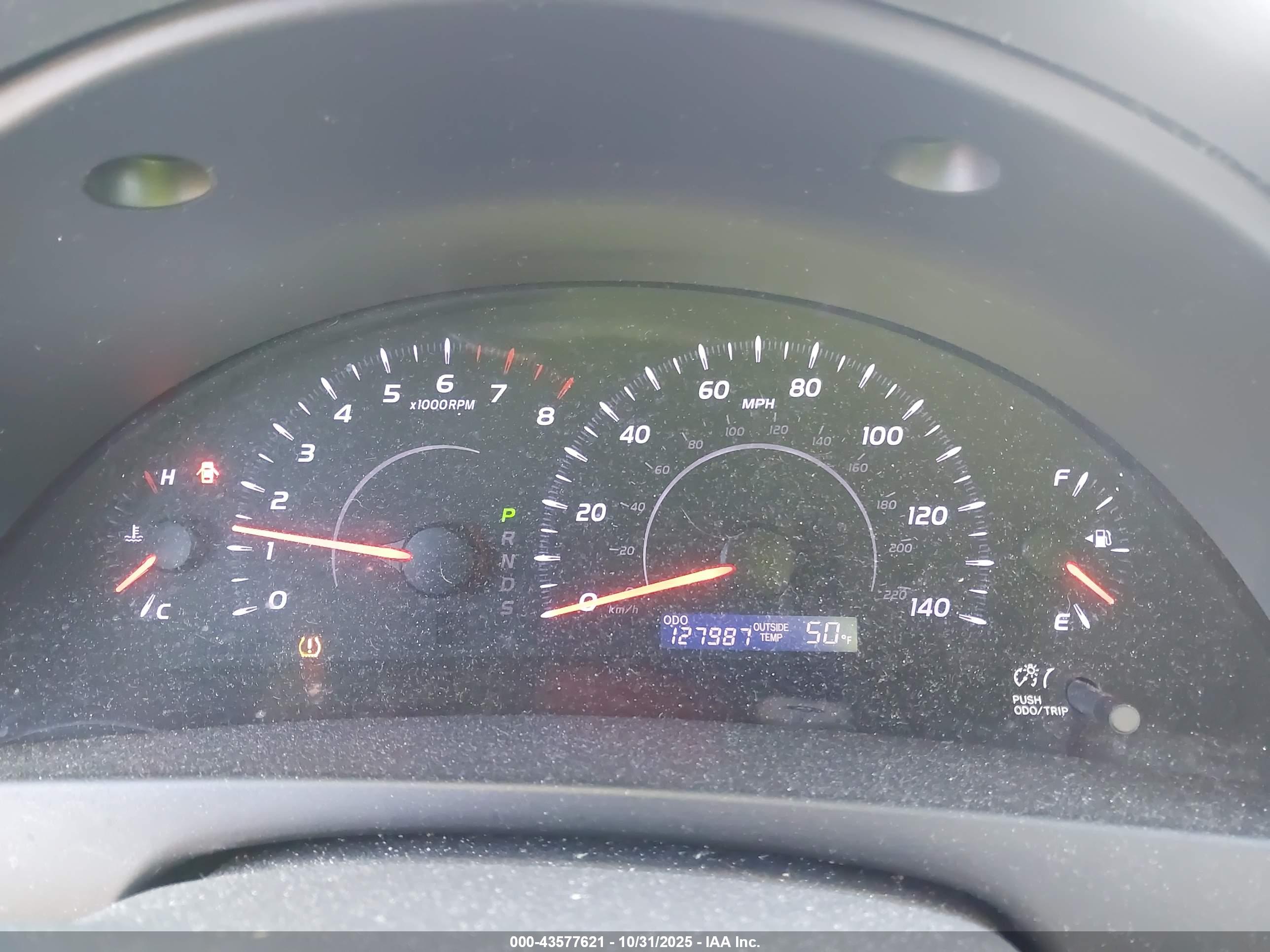 TOYOTA CAMRY image 7