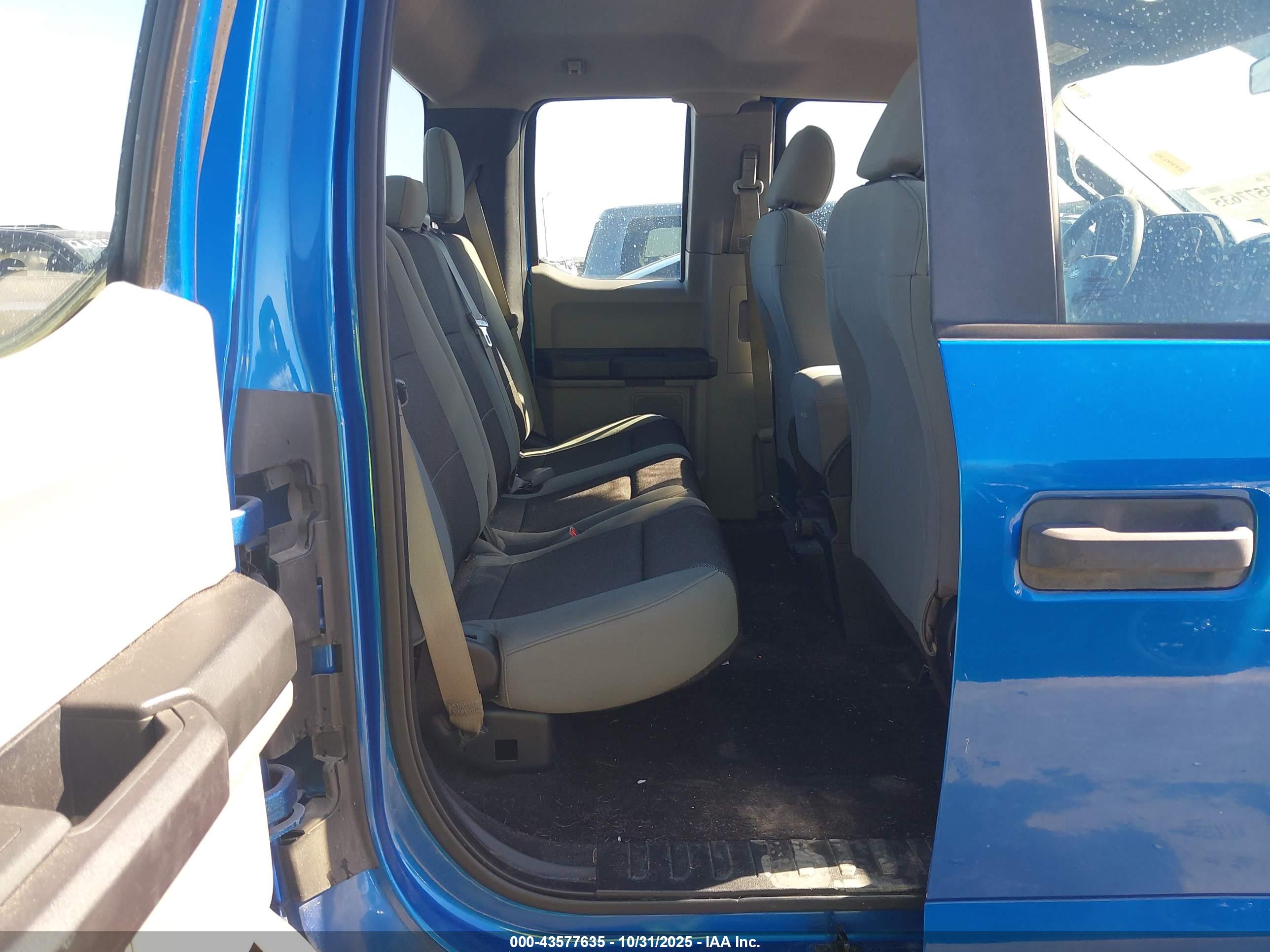 FORD F-150 image 8