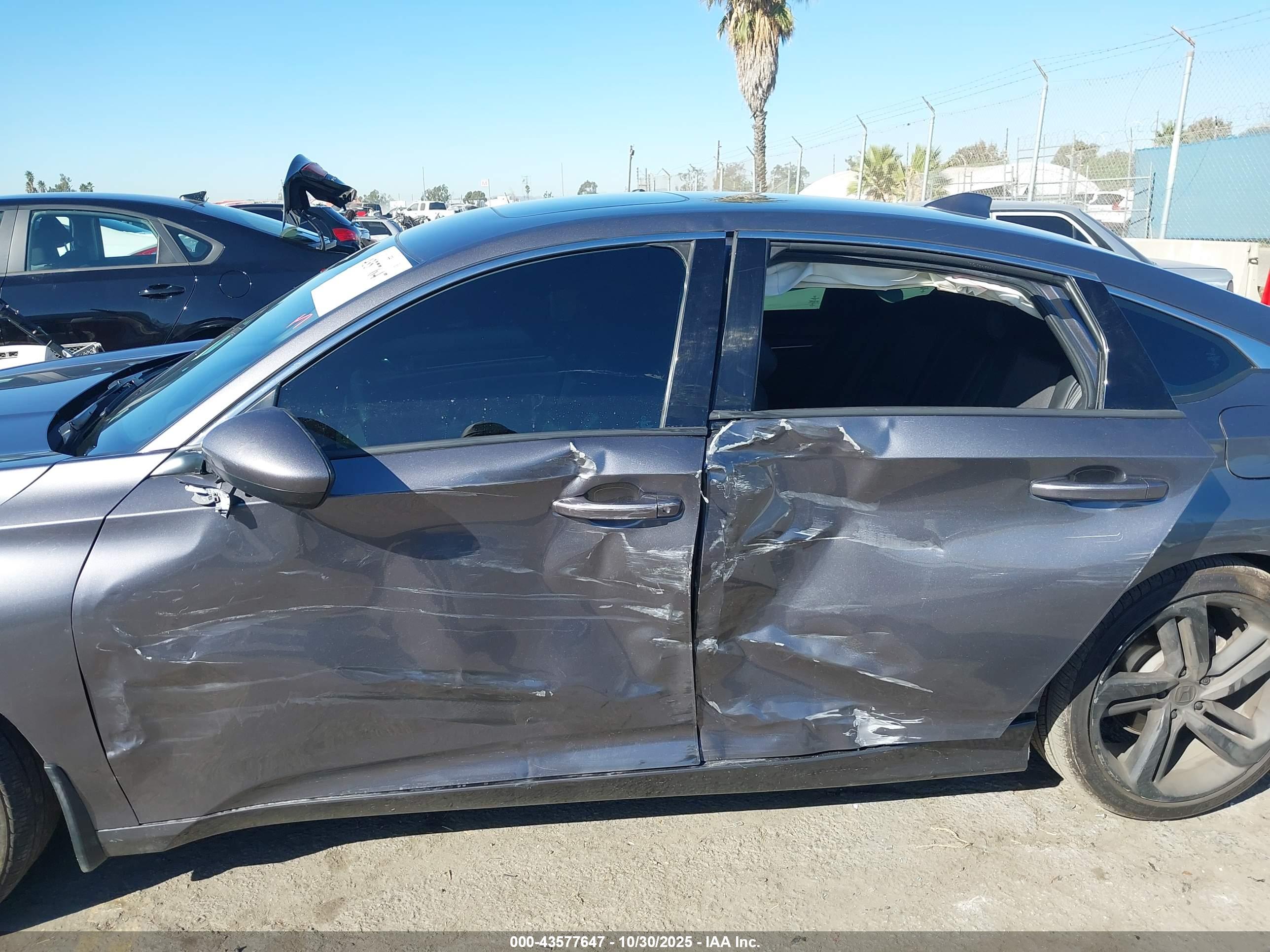 HONDA ACCORD image 6