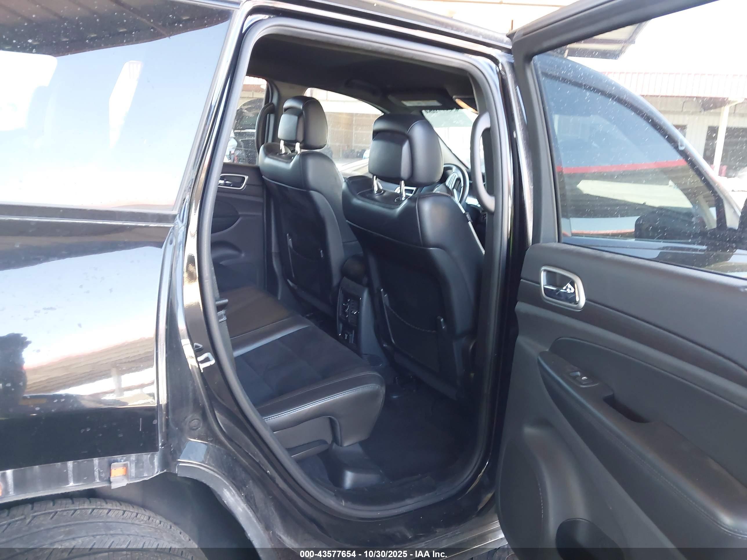 JEEP GRAND image 8