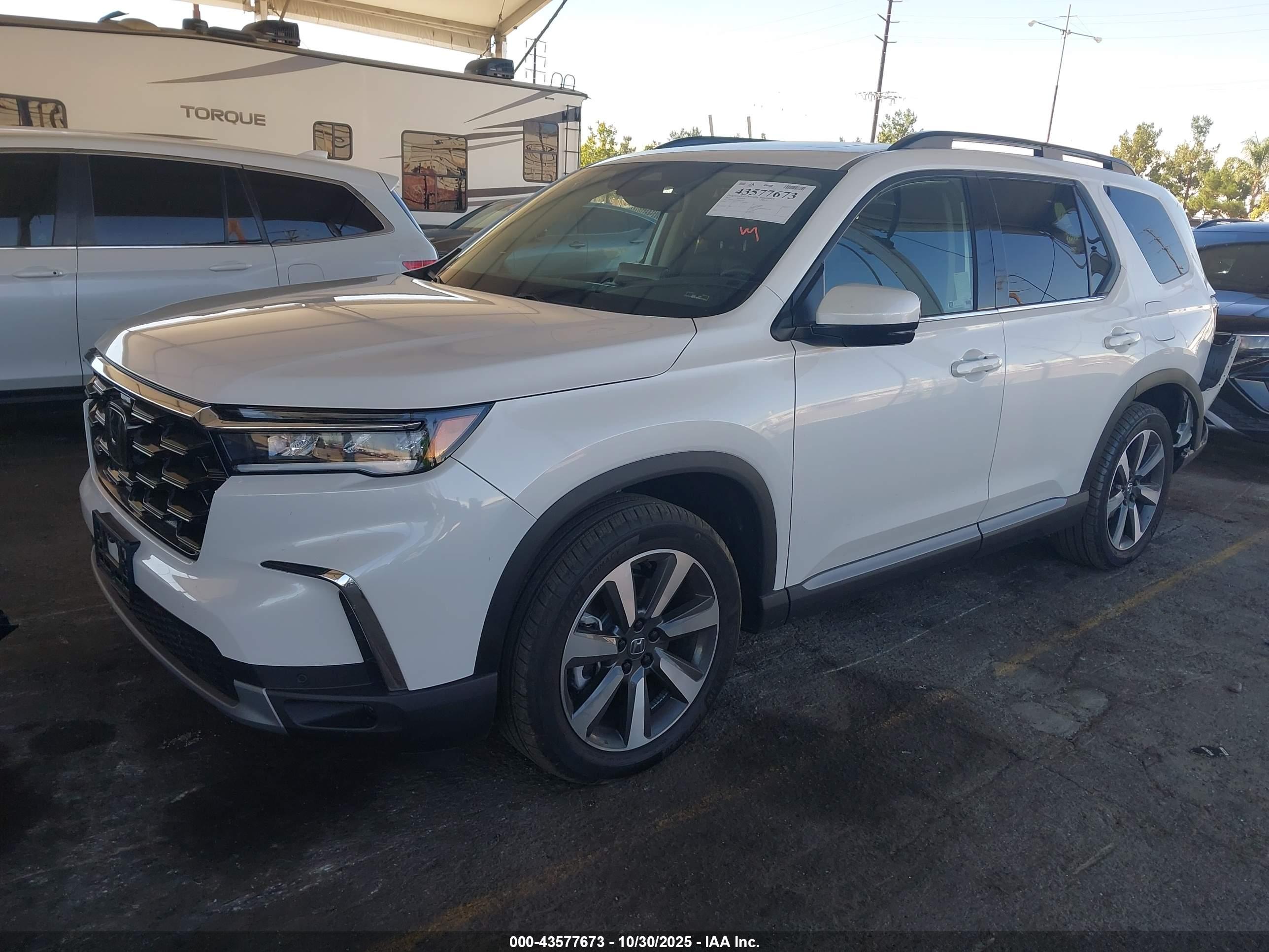 HONDA PILOT image 2