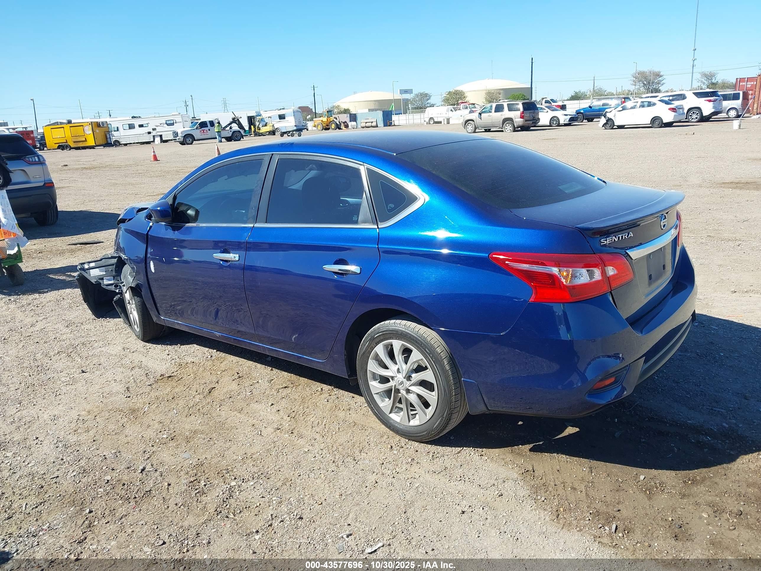 NISSAN SENTRA image 3