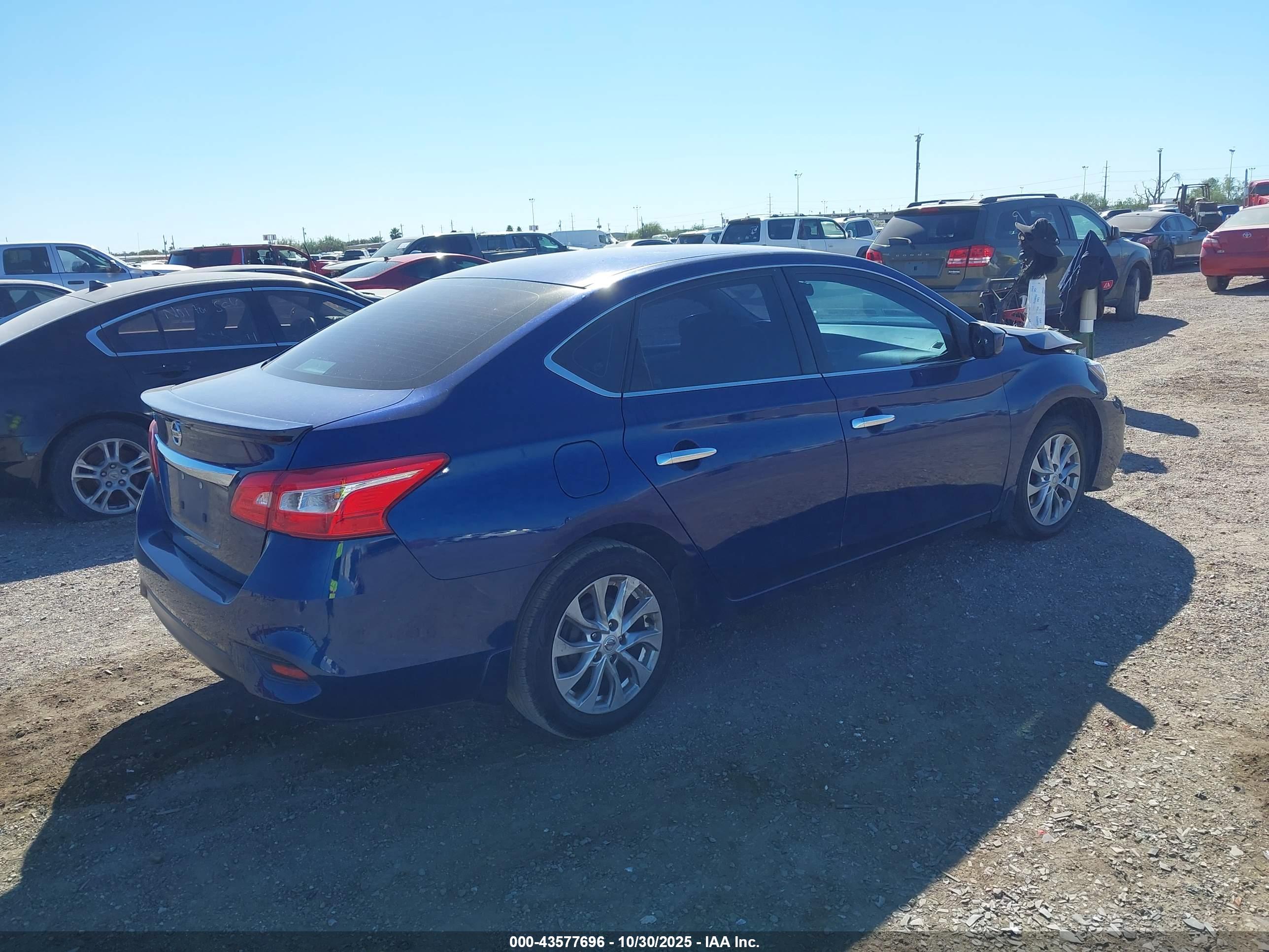 NISSAN SENTRA image 4