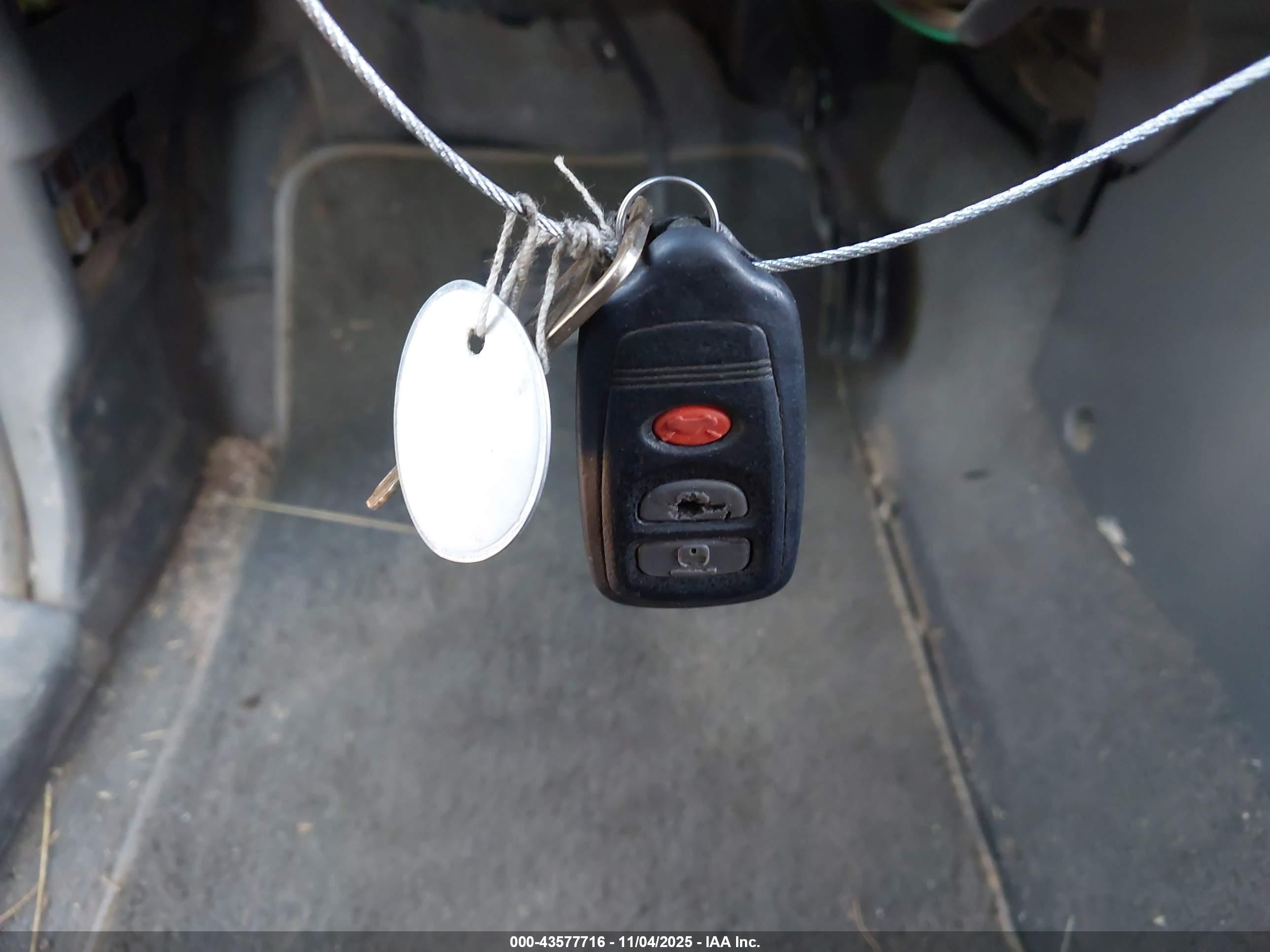 ISUZU TROOPER image 11