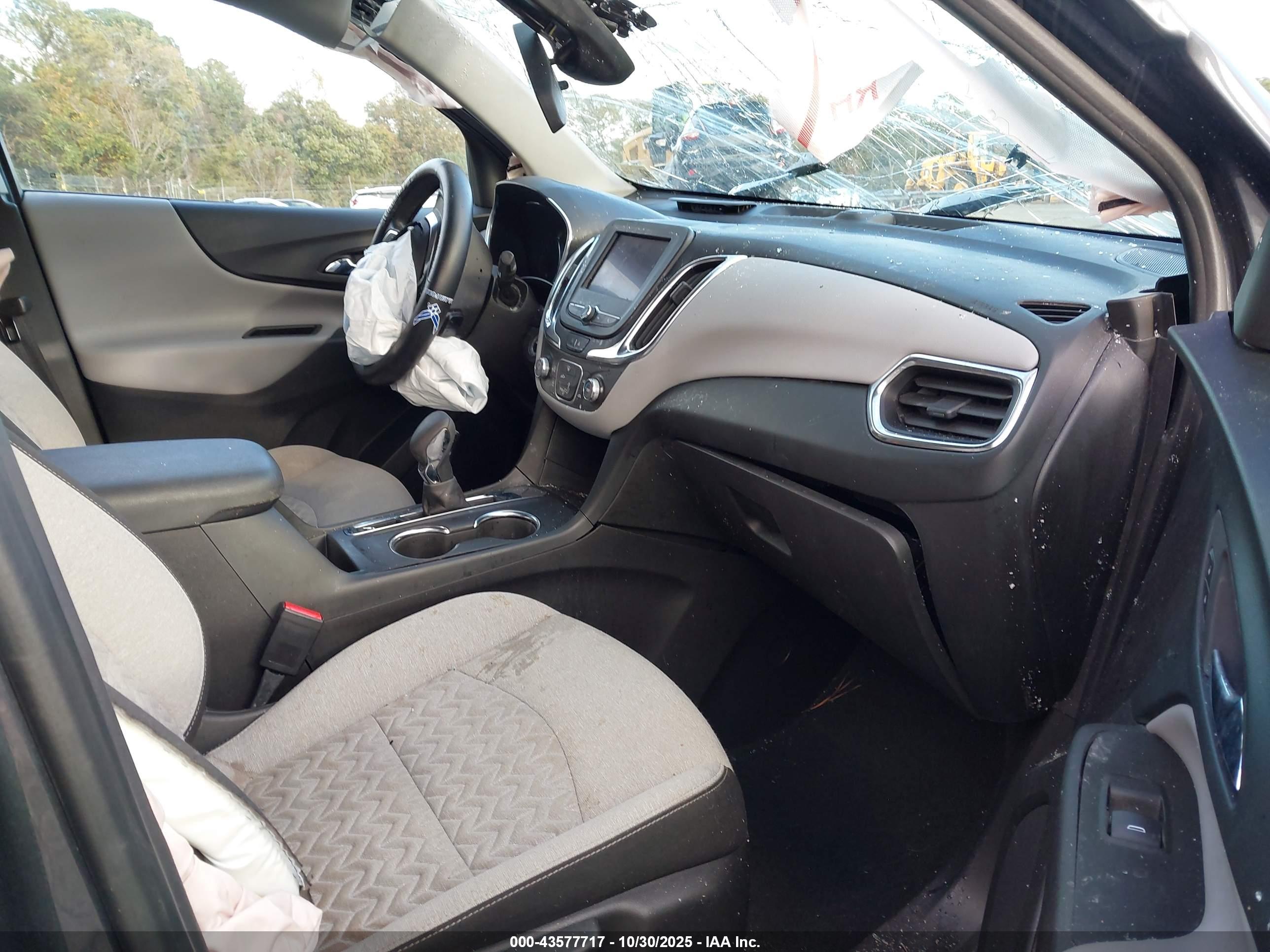 CHEVROLET EQUINOX image 5