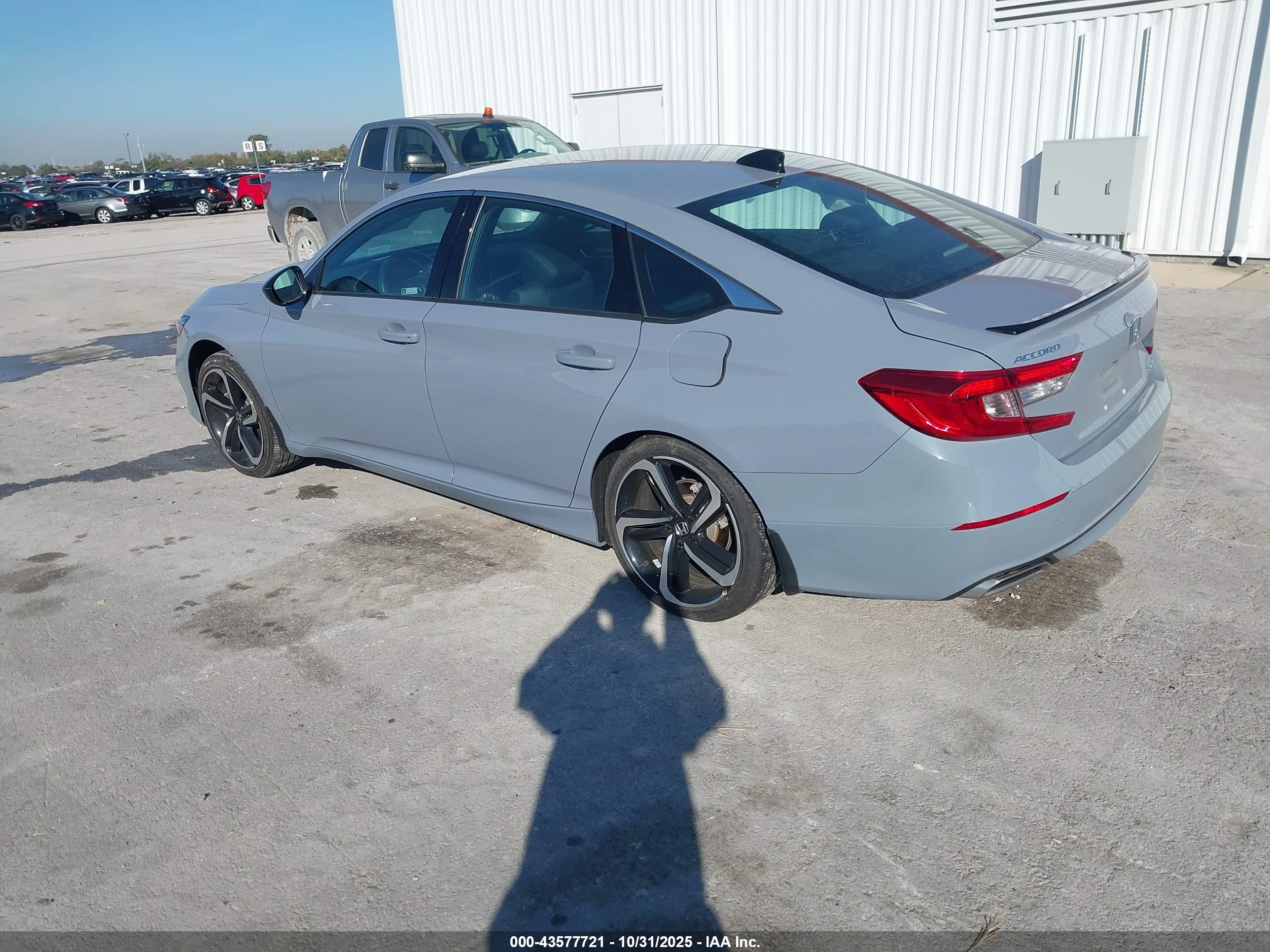 HONDA ACCORD image 3