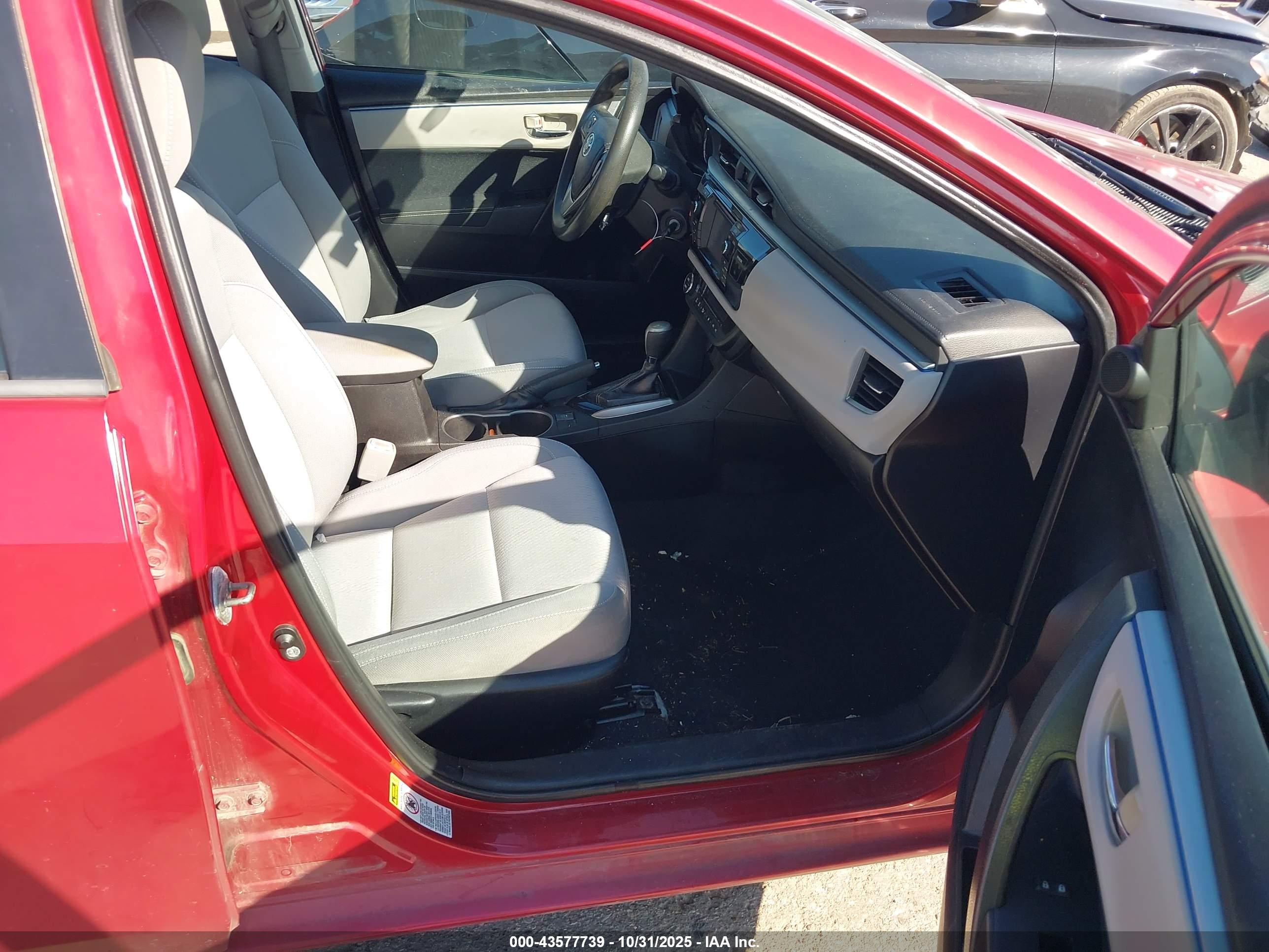 TOYOTA COROLLA image 5