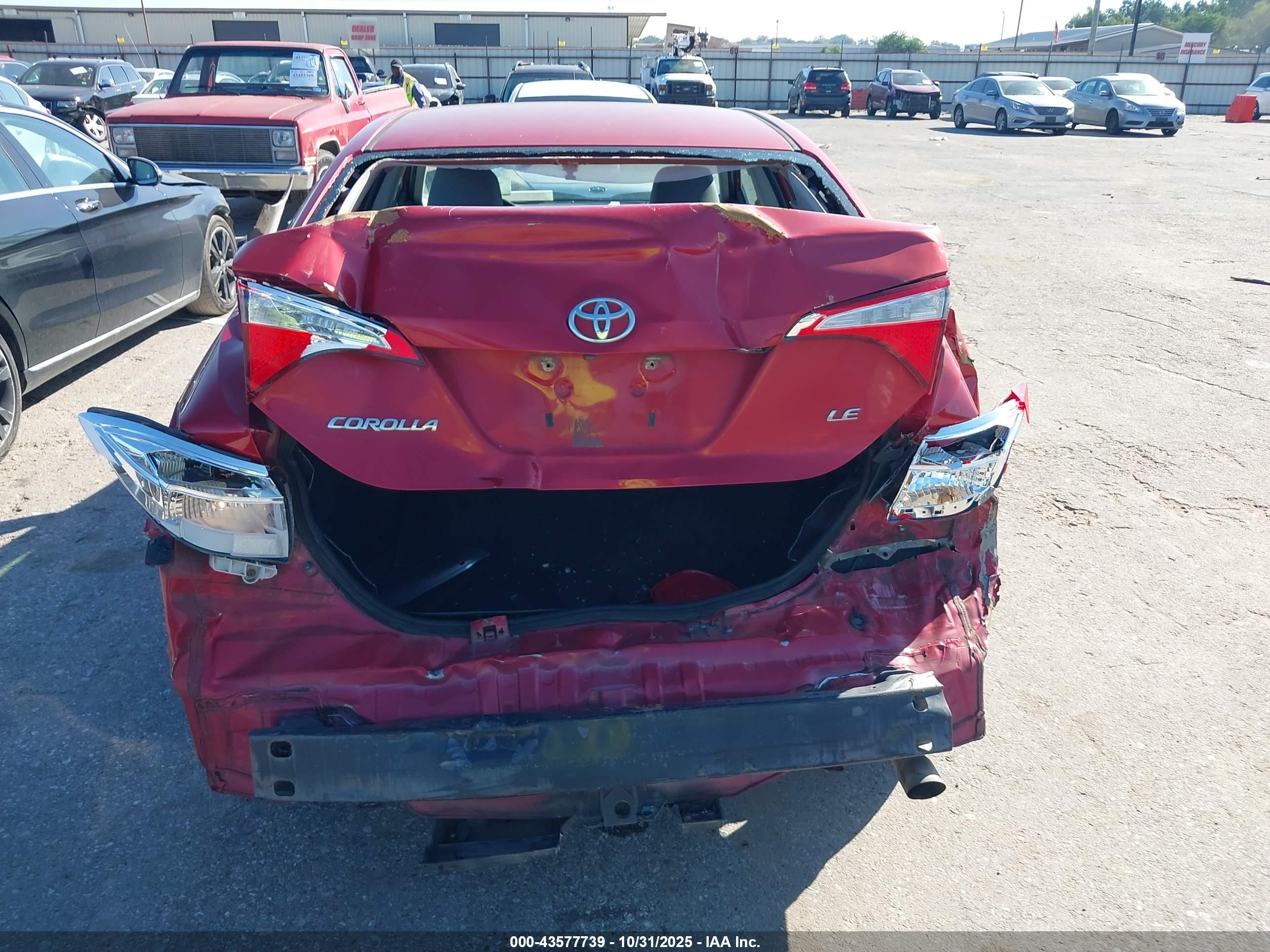 TOYOTA COROLLA image 6