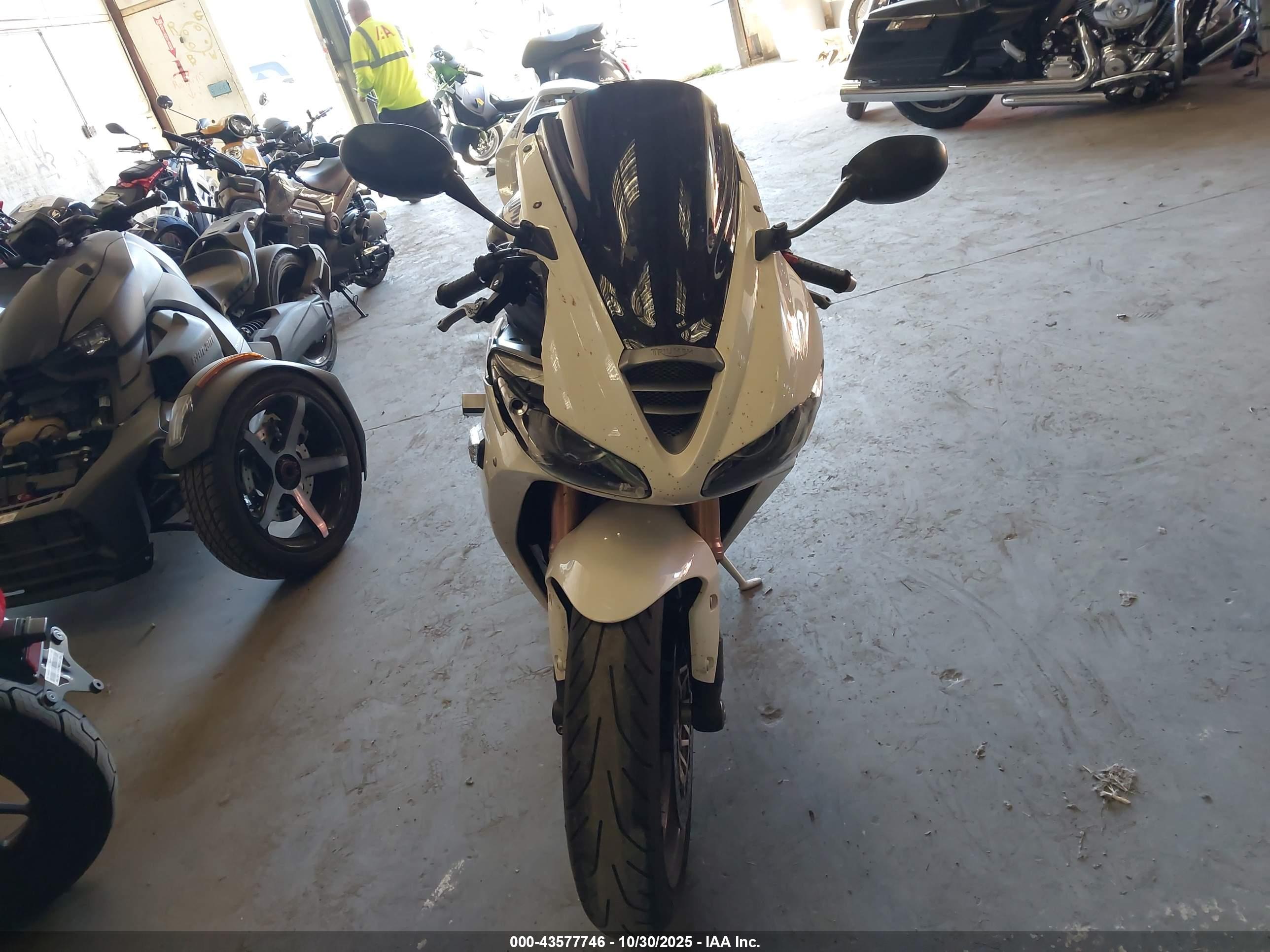 TRIUMPH MOTORCYCLE image 5