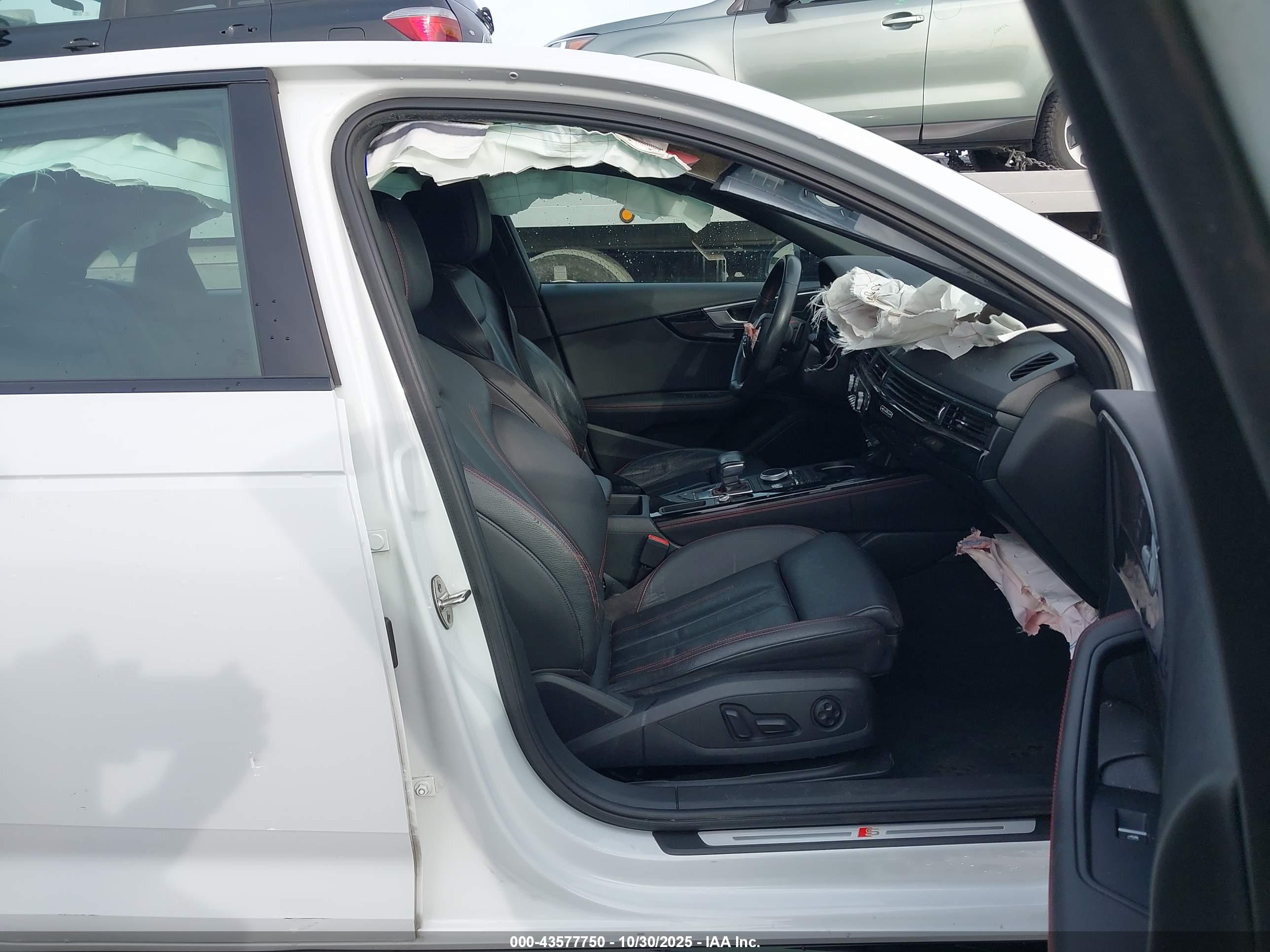 AUDI A4 image 5