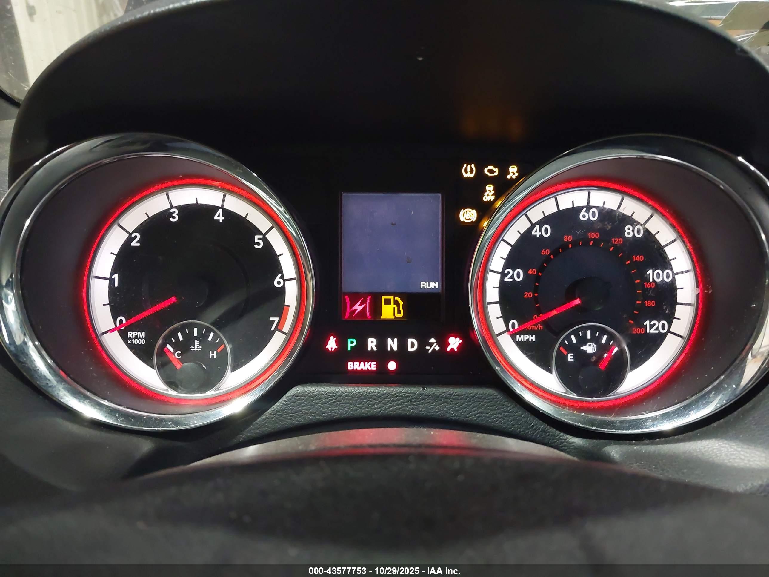 DODGE GRAND image 7