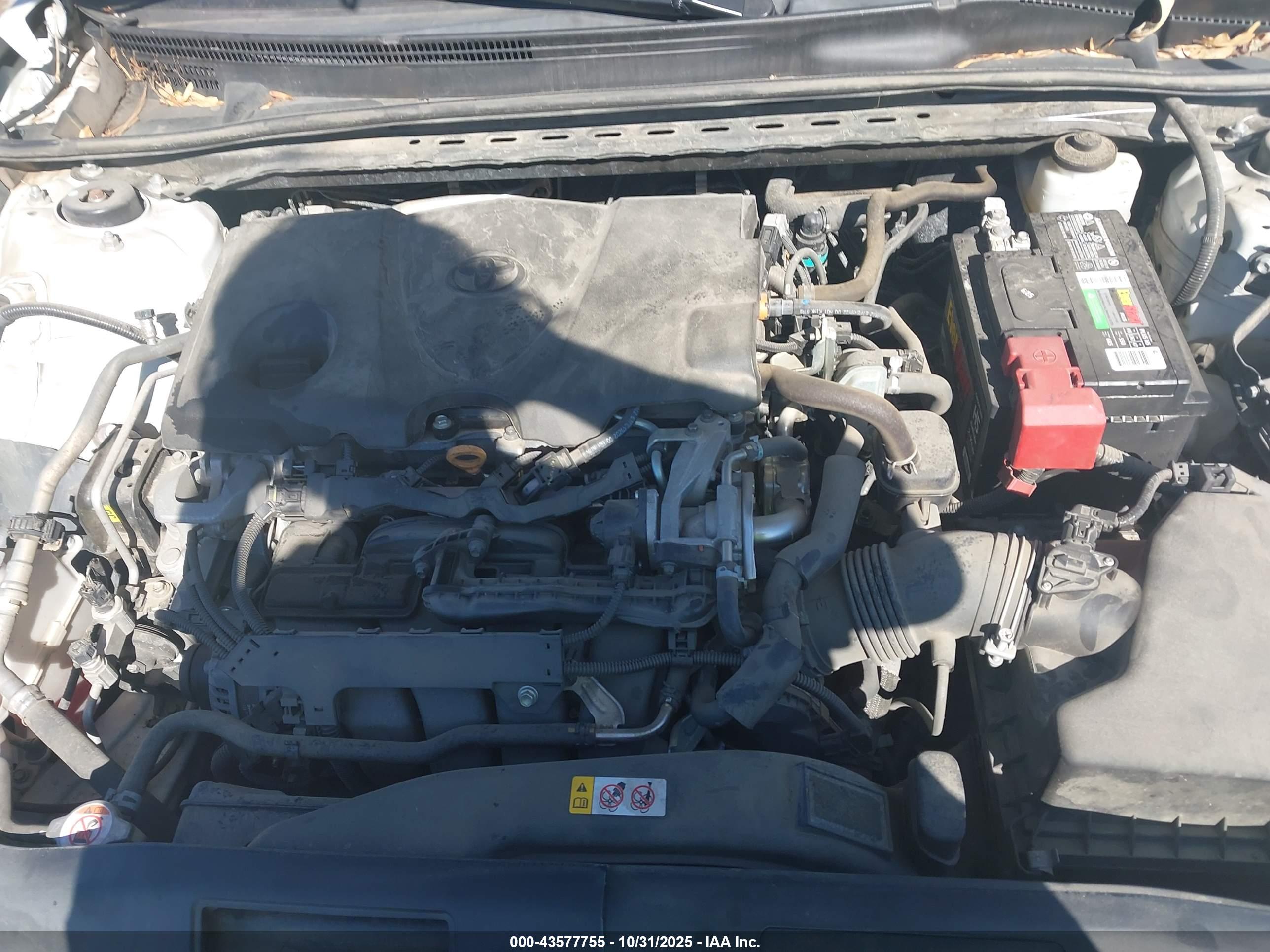 TOYOTA CAMRY image 10