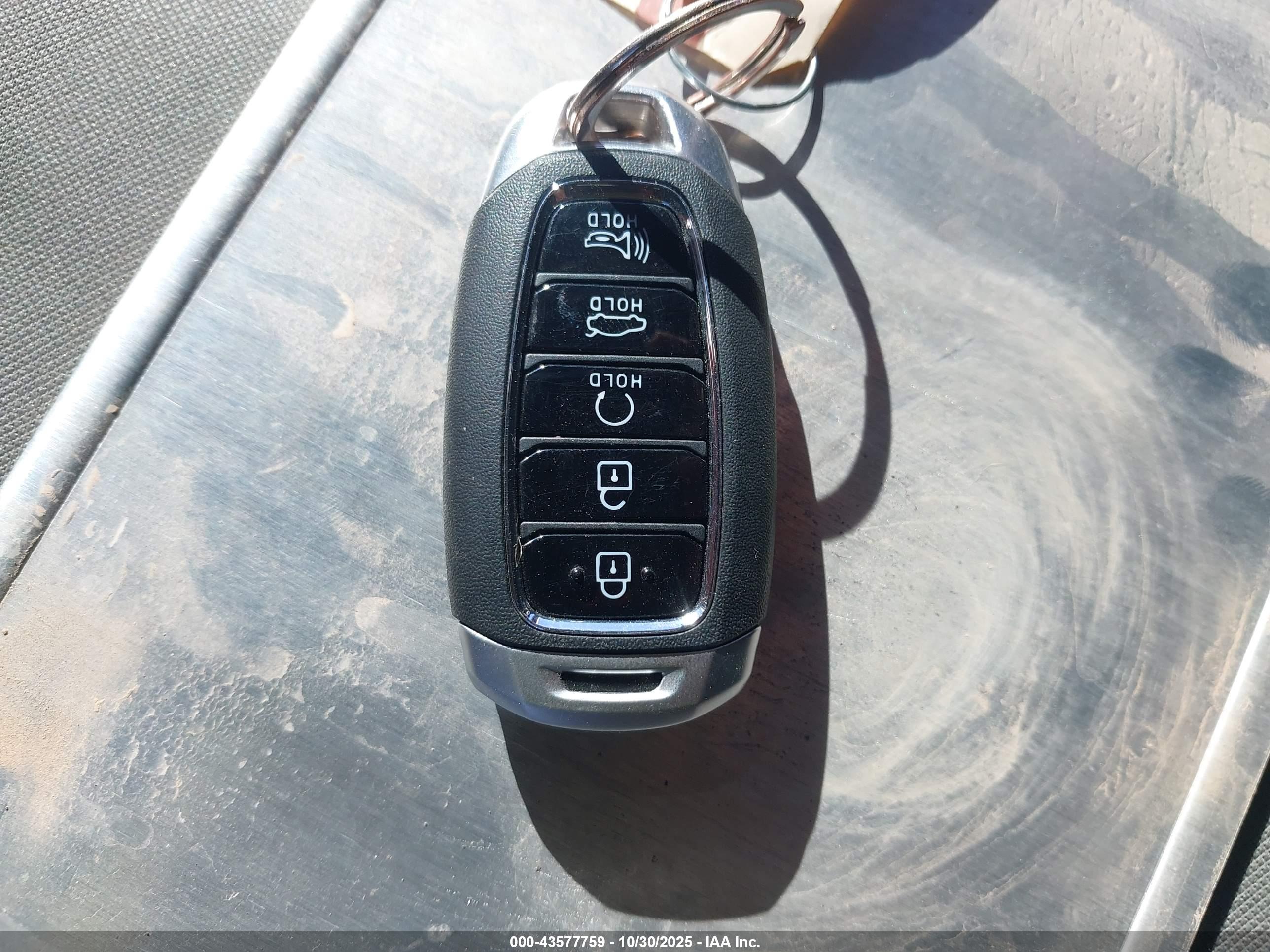 HYUNDAI ELANTRA image 11