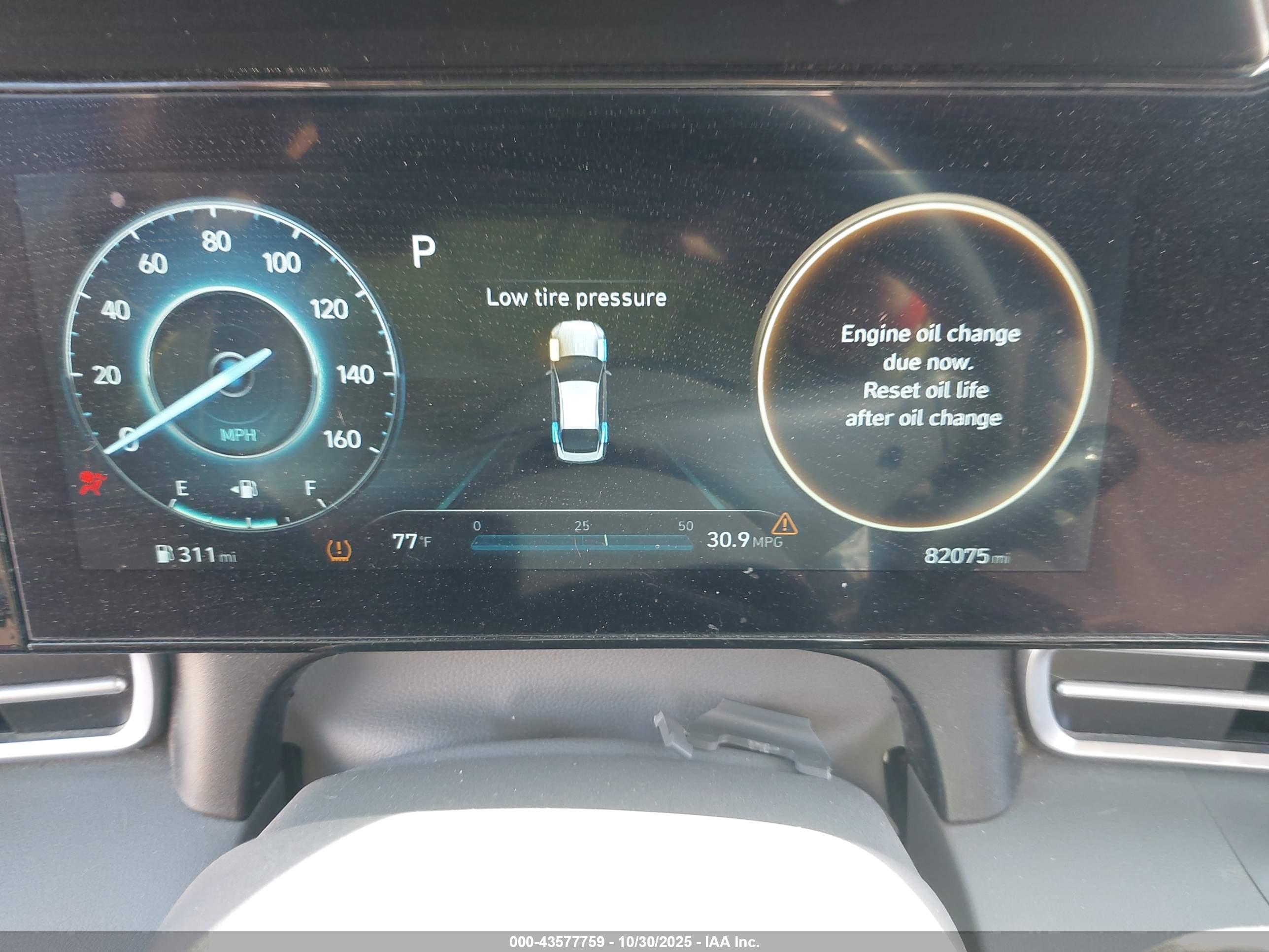 HYUNDAI ELANTRA image 7