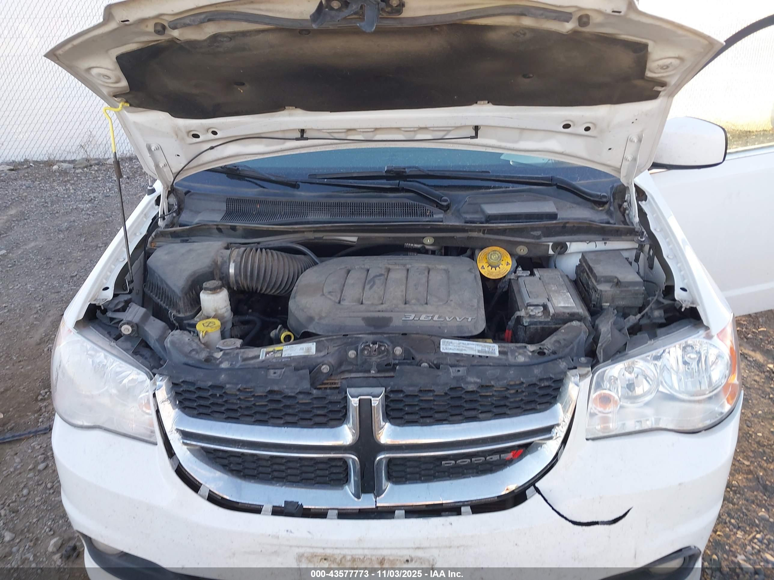 DODGE GRAND image 10