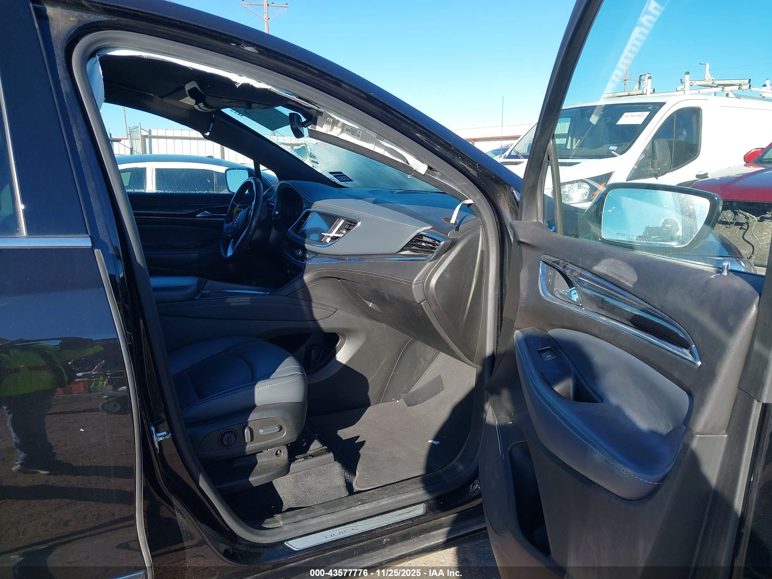 BUICK ENCLAVE image 5