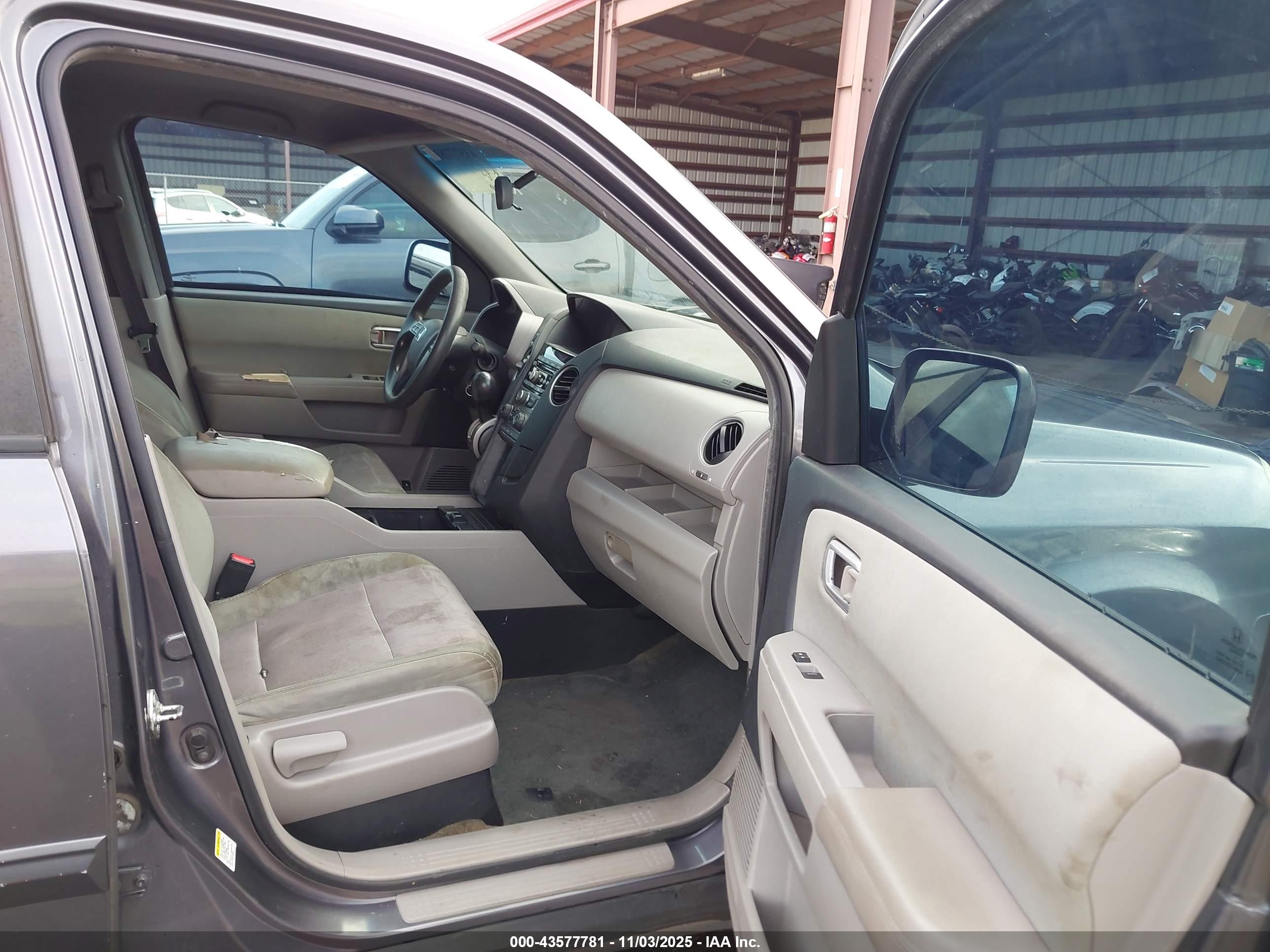 HONDA PILOT image 5