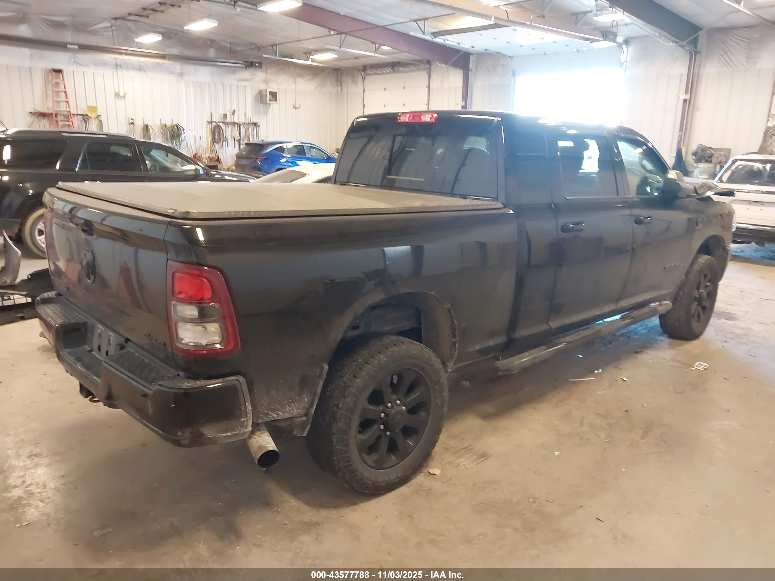 RAM 2500 image 4