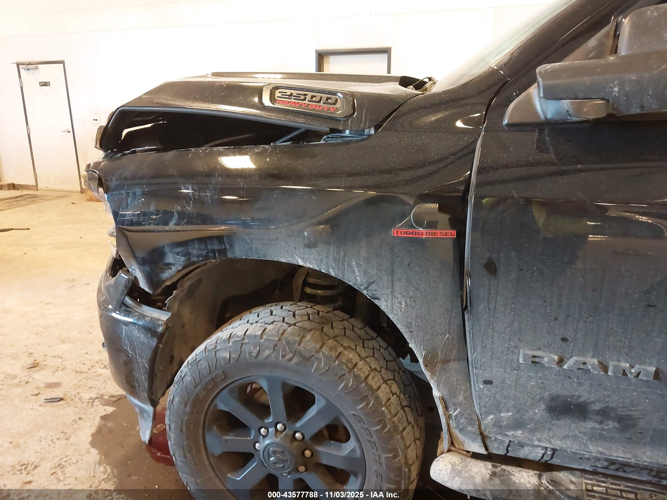 RAM 2500 image 6