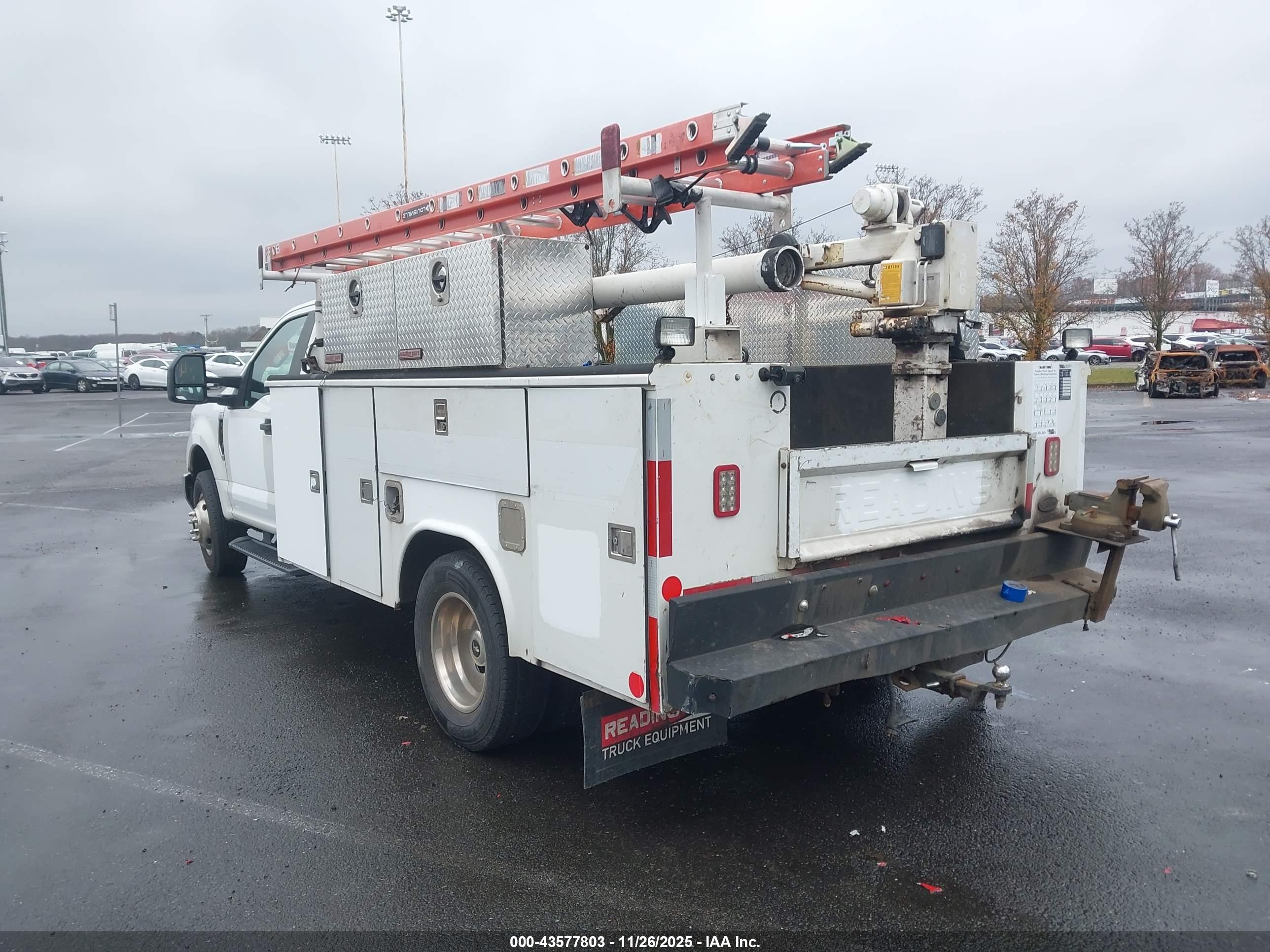 FORD F-350 image 3