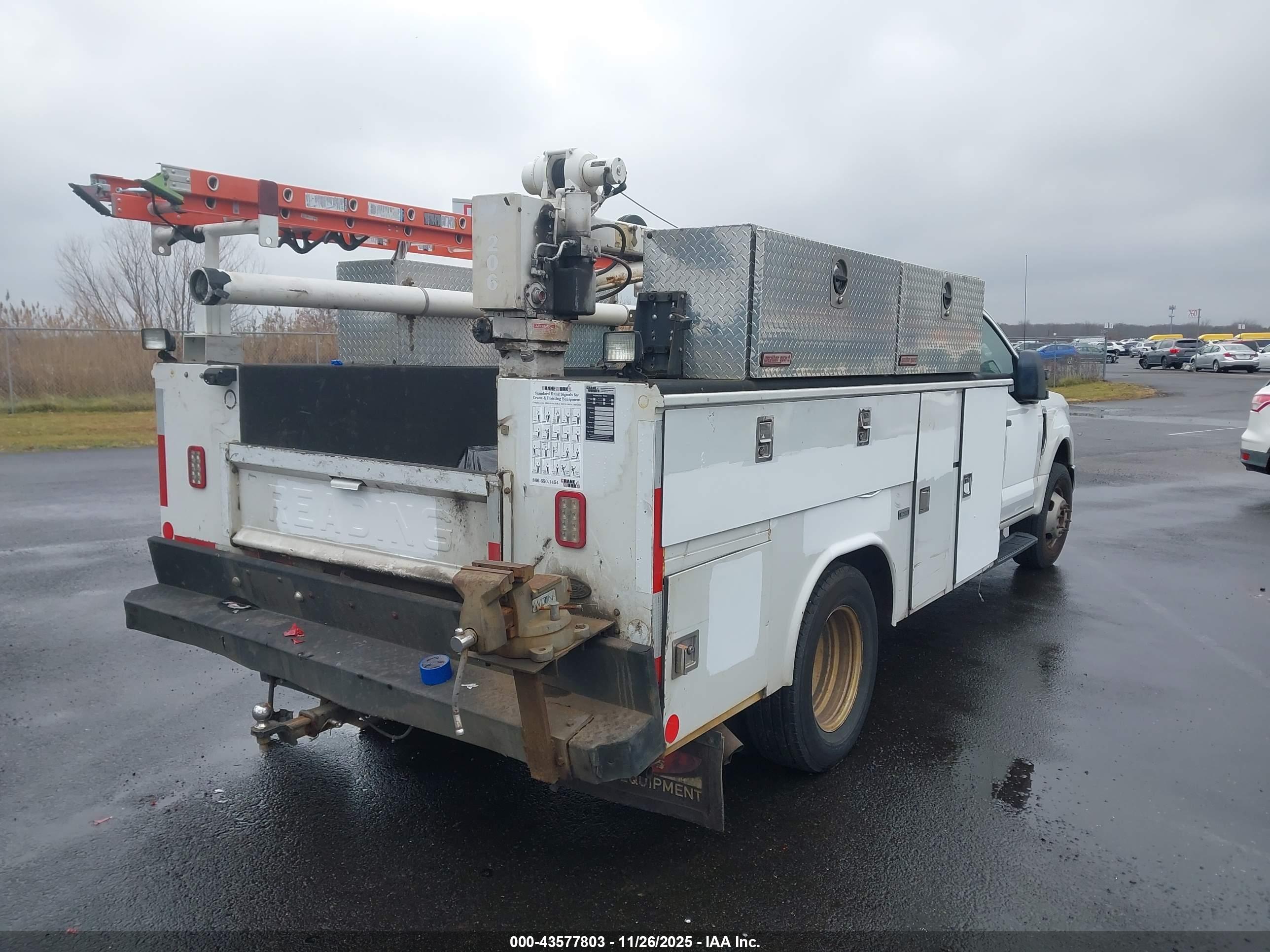 FORD F-350 image 4