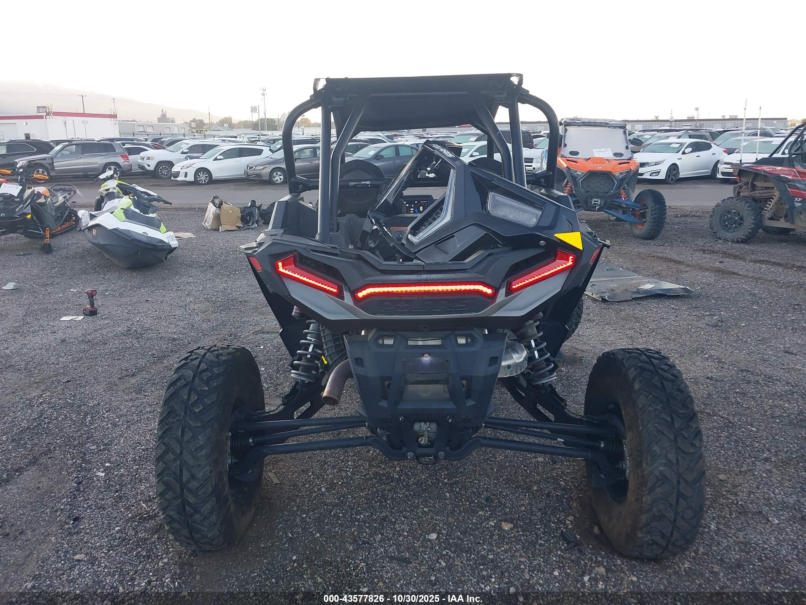 POLARIS RZR image 6