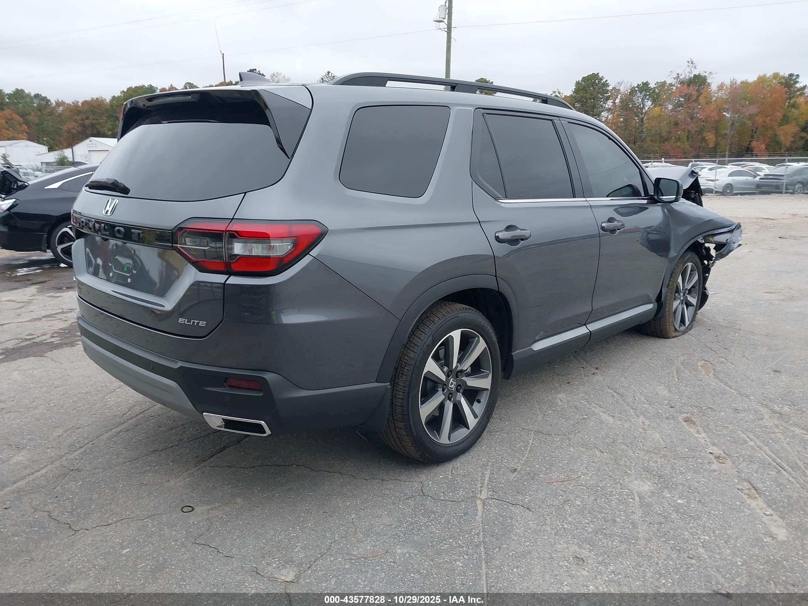 HONDA PILOT image 4