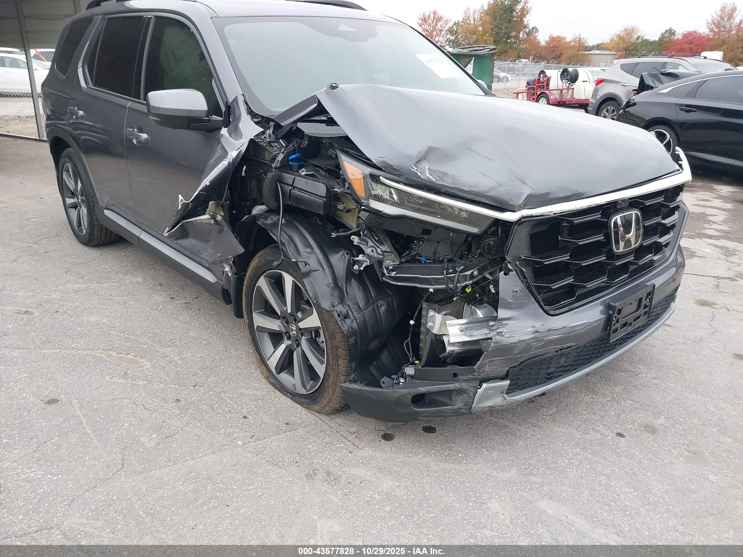 HONDA PILOT image 6